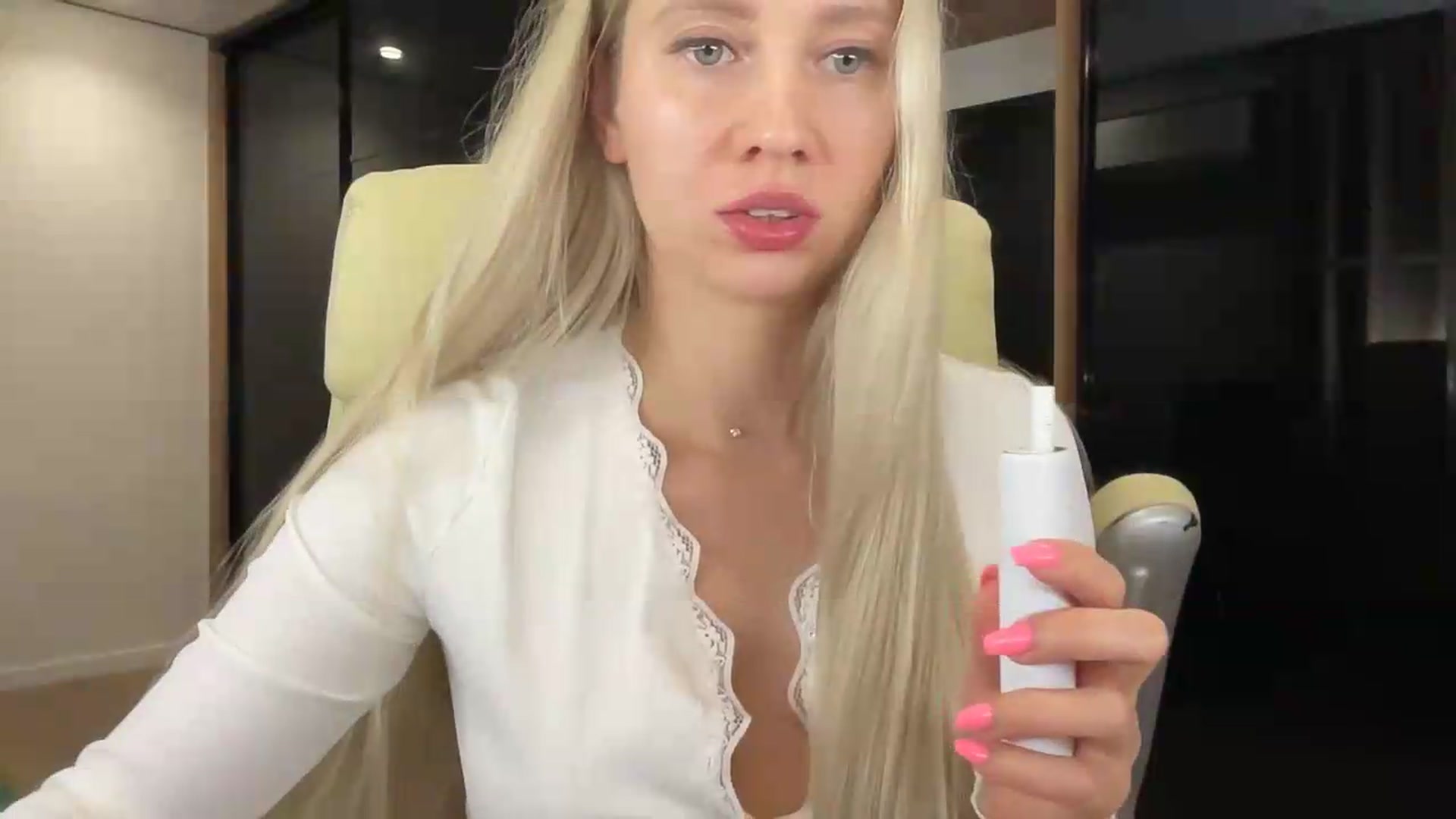 Gallery image thumbnail from Miss_Sylvia's myfreecams stream on, 09/06/2026, 18:32 image 4 of 20