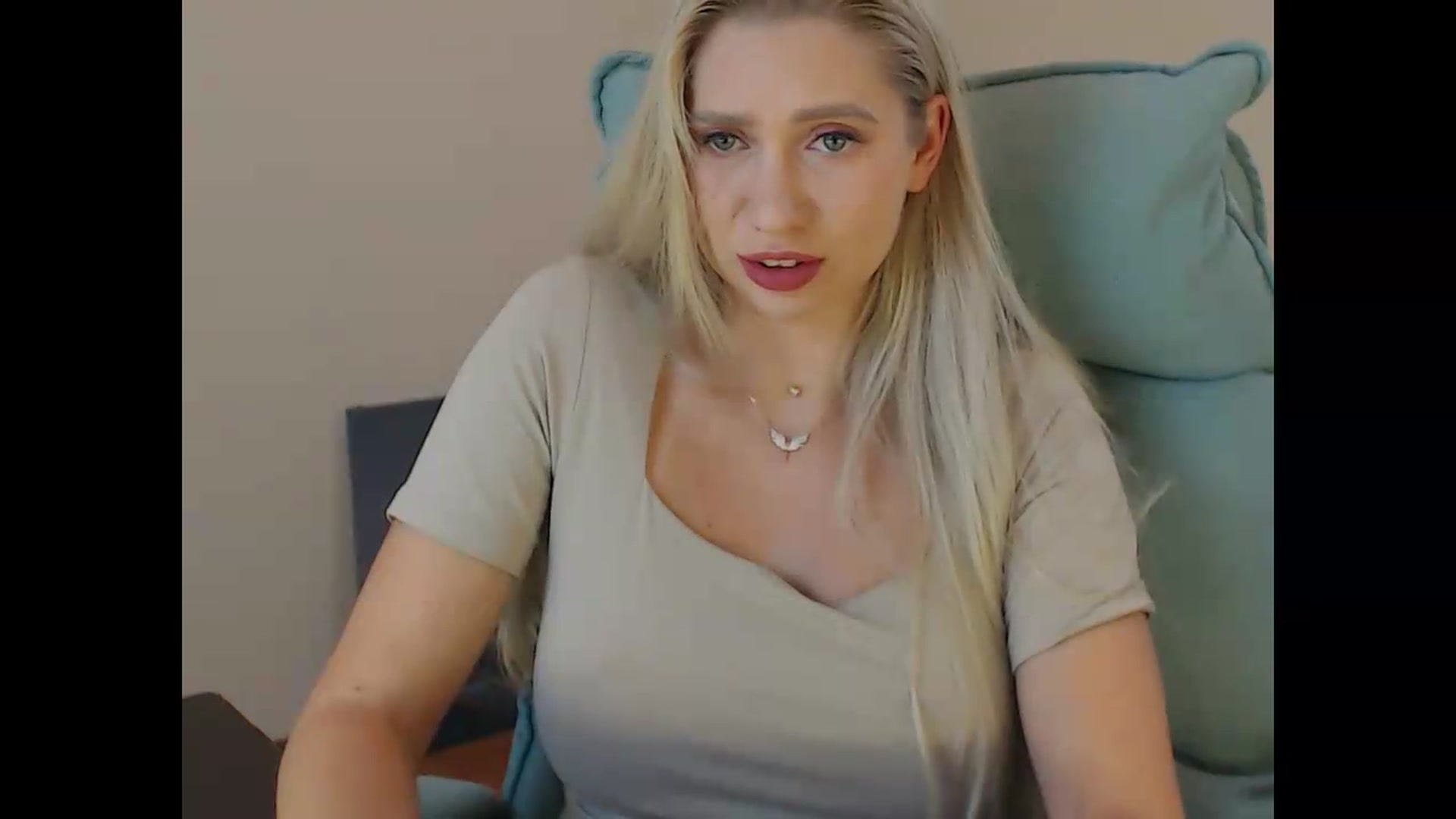 Gallery image thumbnail from Miss_Sylvia's myfreecams stream on, 09/08/2026, 17:18 image 13 of 20