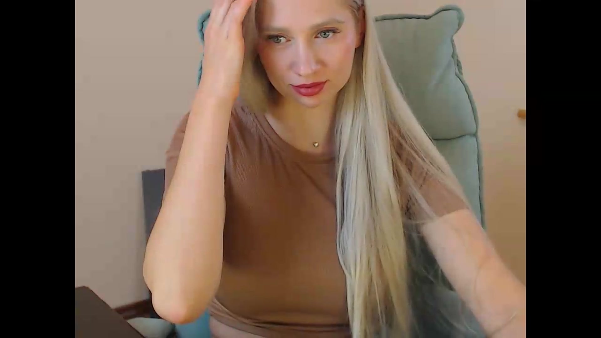 Gallery image thumbnail from Miss_Sylvia's myfreecams stream on, 09/09/2026, 17:29 image 3 of 20