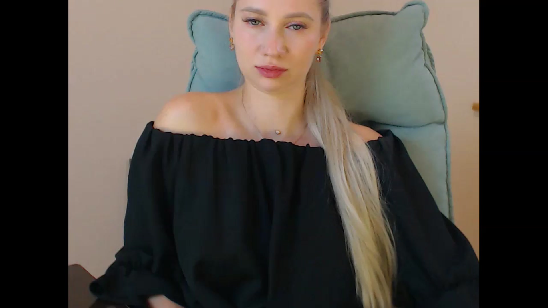 Gallery image thumbnail from Miss_Sylvia's myfreecams stream on, 09/10/2026, 18:26 image 20 of 20