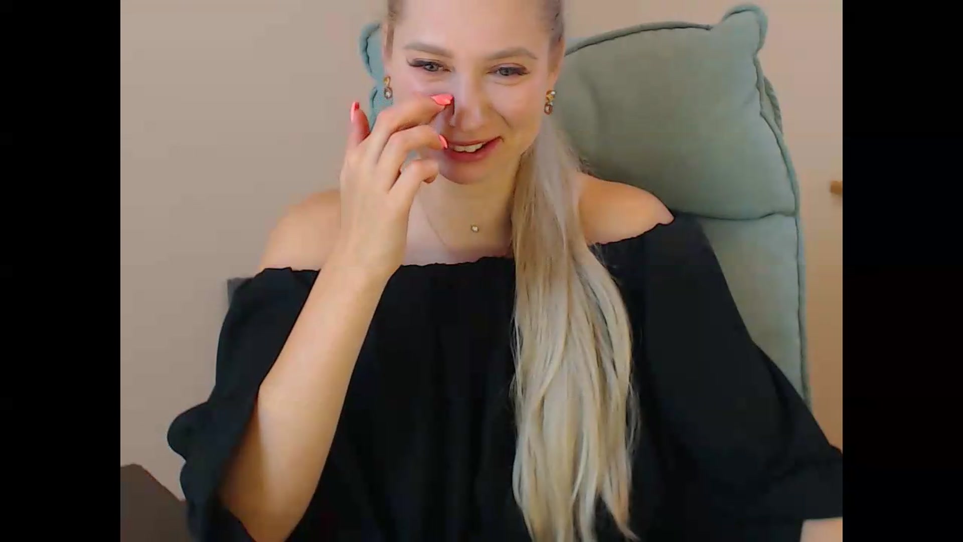 Gallery image thumbnail from Miss_Sylvia's myfreecams stream on, 09/10/2026, 18:26 image 14 of 20