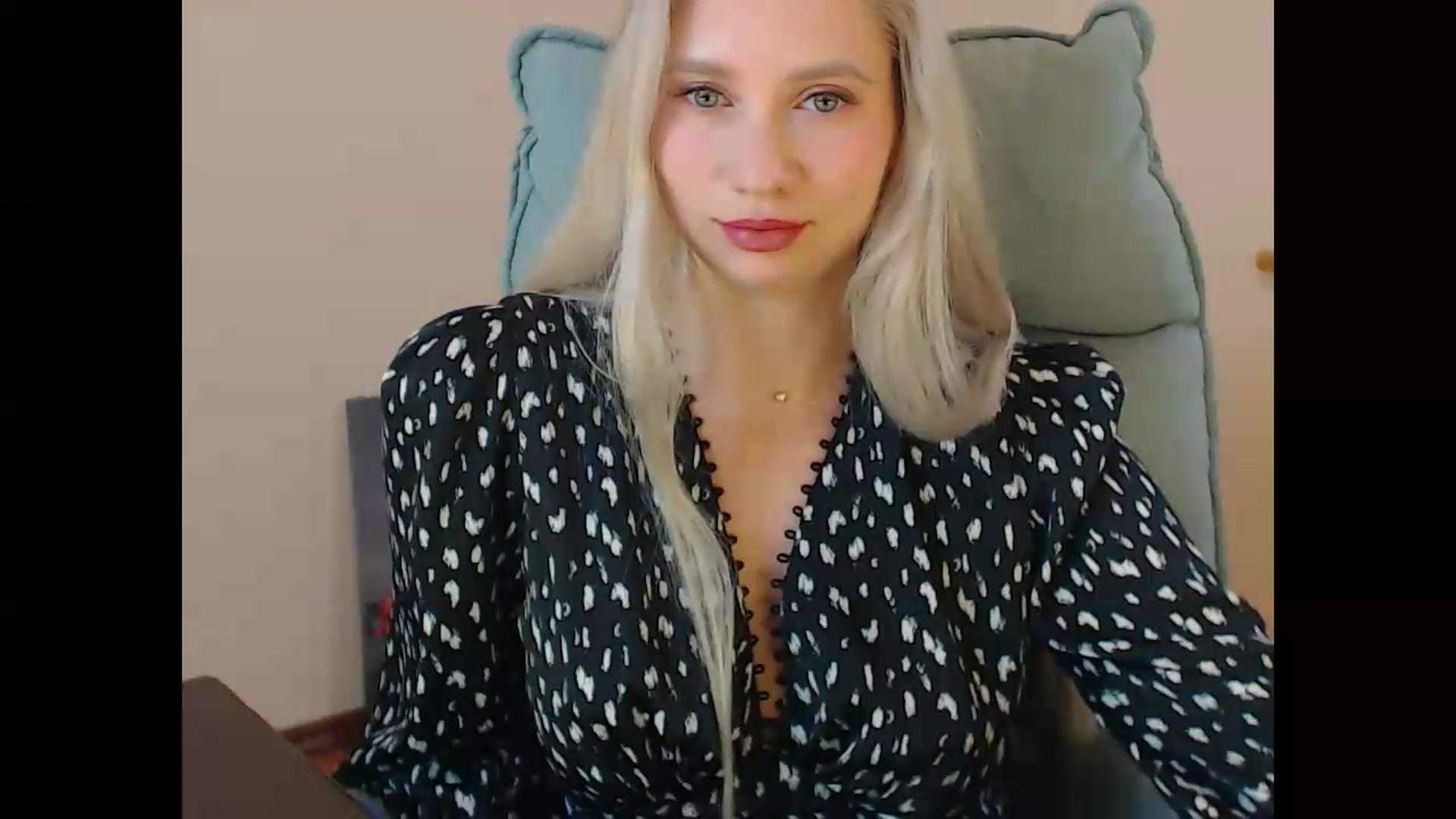 Gallery image thumbnail from Miss_Sylvia's myfreecams stream on, 09/11/2026, 18:15 image 5 of 20