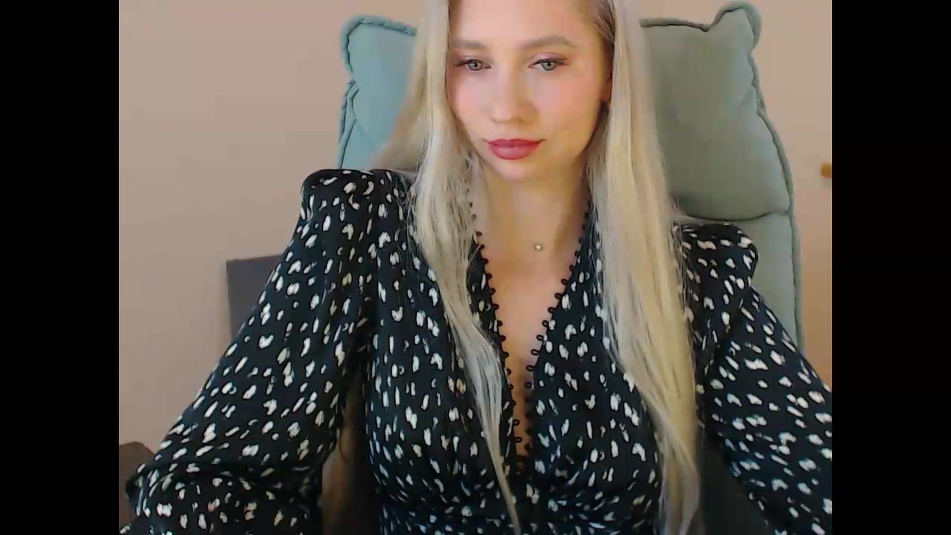 Gallery image thumbnail from Miss_Sylvia's myfreecams stream on, 09/11/2026, 18:15 image 6 of 20