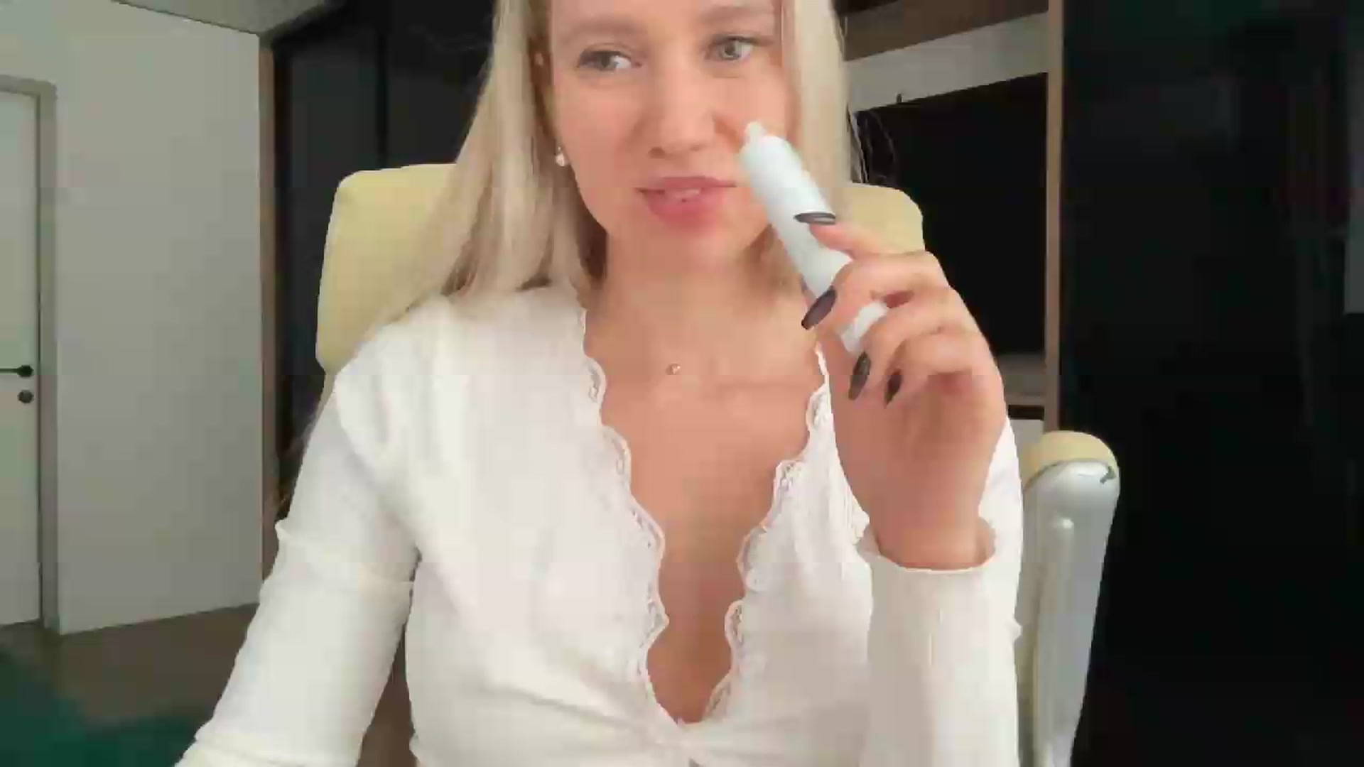 Gallery image thumbnail from Miss_Sylvia's myfreecams stream on, 09/12/2026, 14:51 image 1 of 20