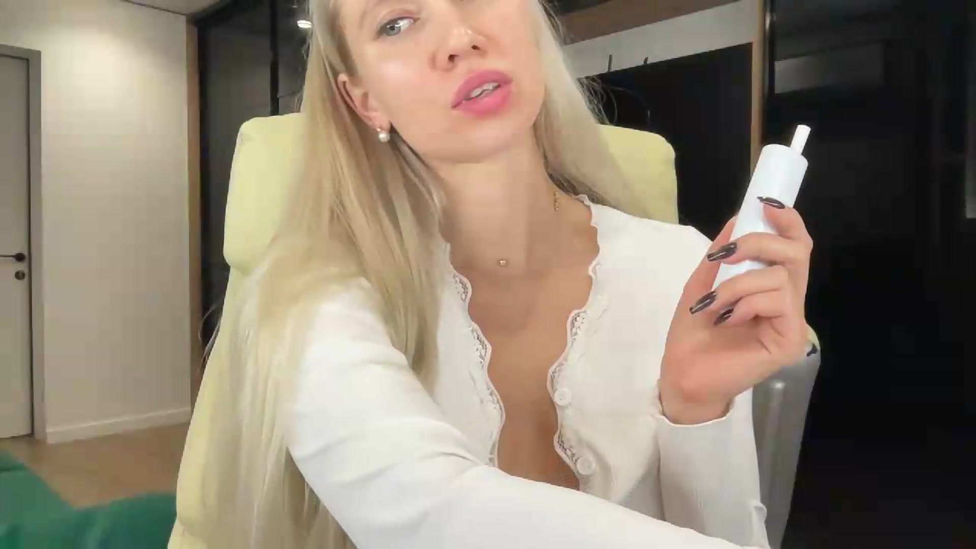 Gallery image thumbnail from Miss_Sylvia's myfreecams stream on, 09/12/2026, 20:02 image 13 of 20