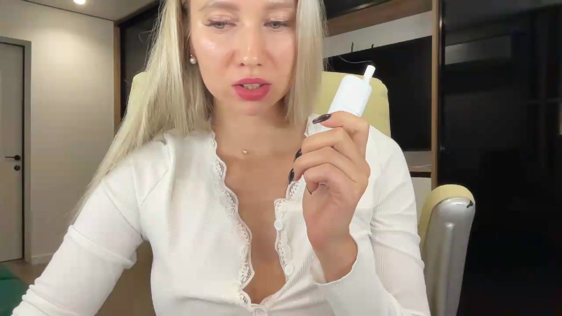 Gallery image thumbnail from Miss_Sylvia's myfreecams stream on, 09/12/2026, 21:37 image 13 of 20