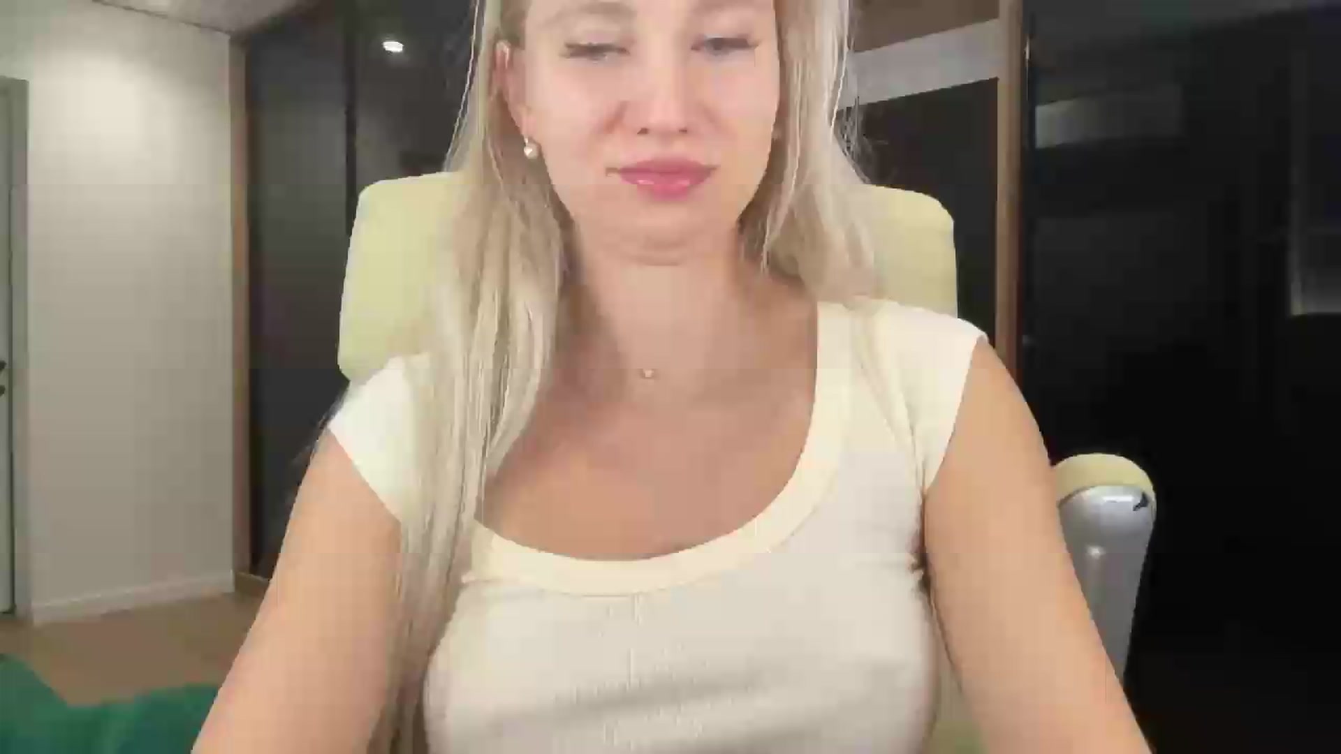 Gallery image thumbnail from Miss_Sylvia's myfreecams stream on, 09/14/2026, 18:11 image 20 of 20