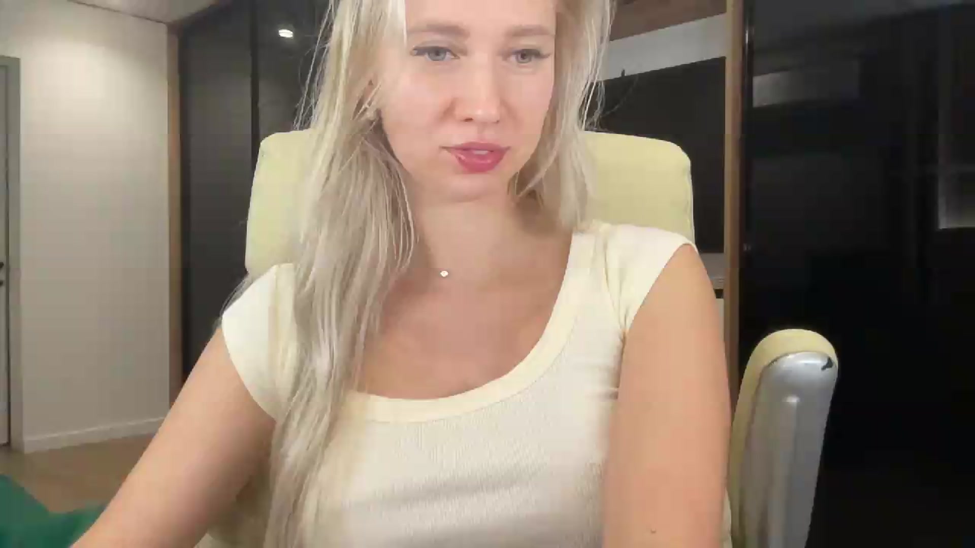 Gallery image thumbnail from Miss_Sylvia's myfreecams stream on, 09/14/2026, 18:11 image 16 of 20