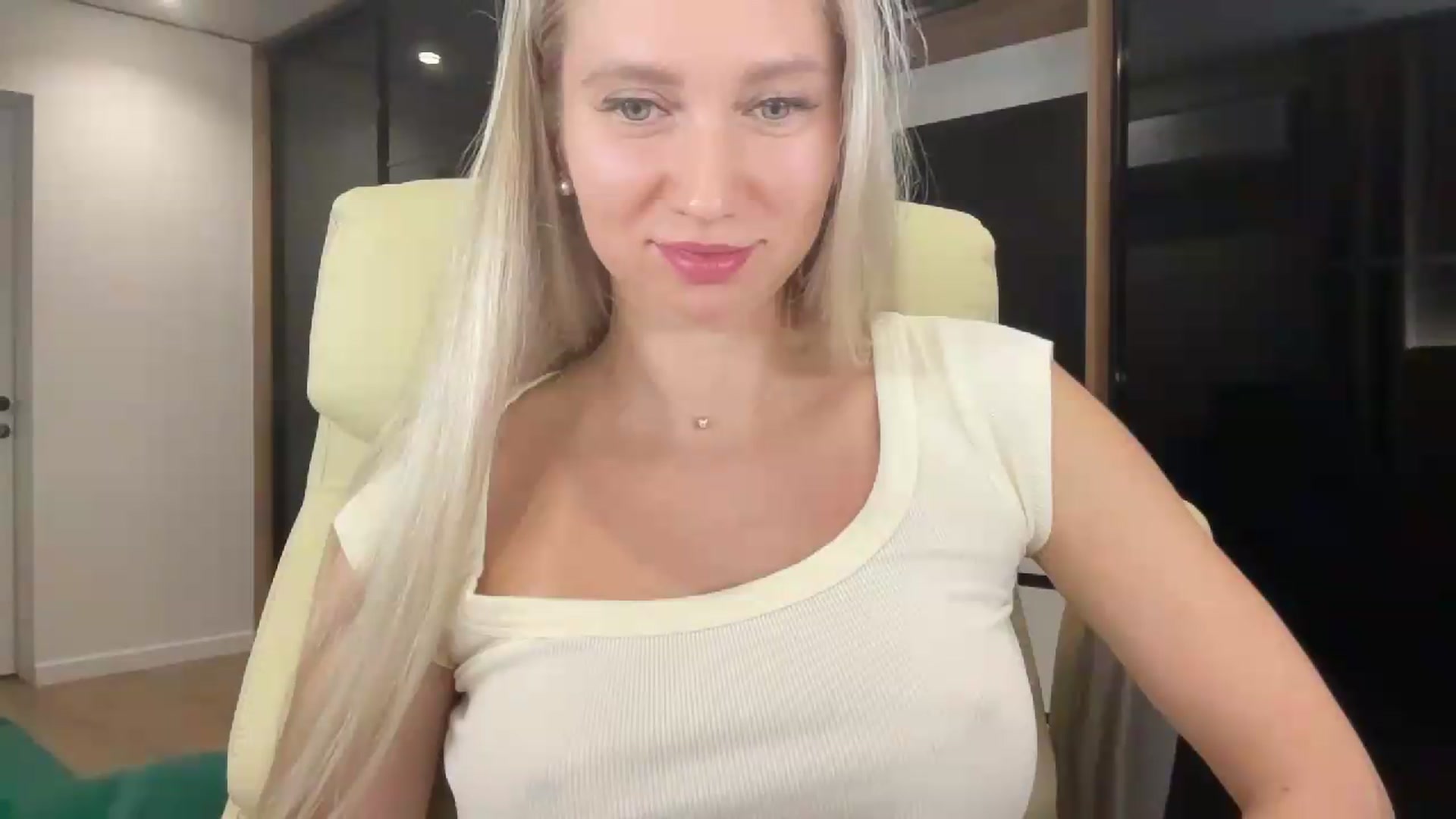 Gallery image thumbnail from Miss_Sylvia's myfreecams stream on, 09/14/2026, 20:03 image 8 of 20
