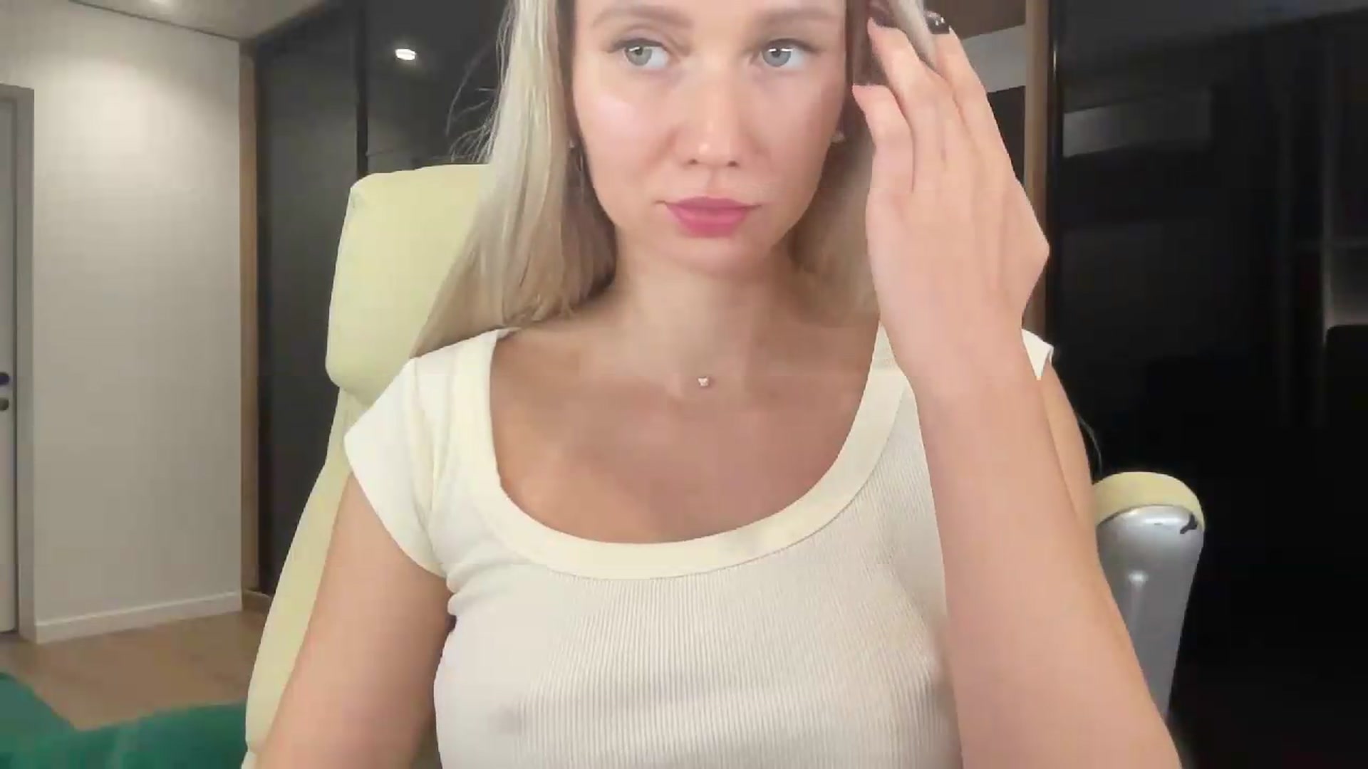 Gallery image thumbnail from Miss_Sylvia's myfreecams stream on, 09/14/2026, 20:03 image 19 of 20