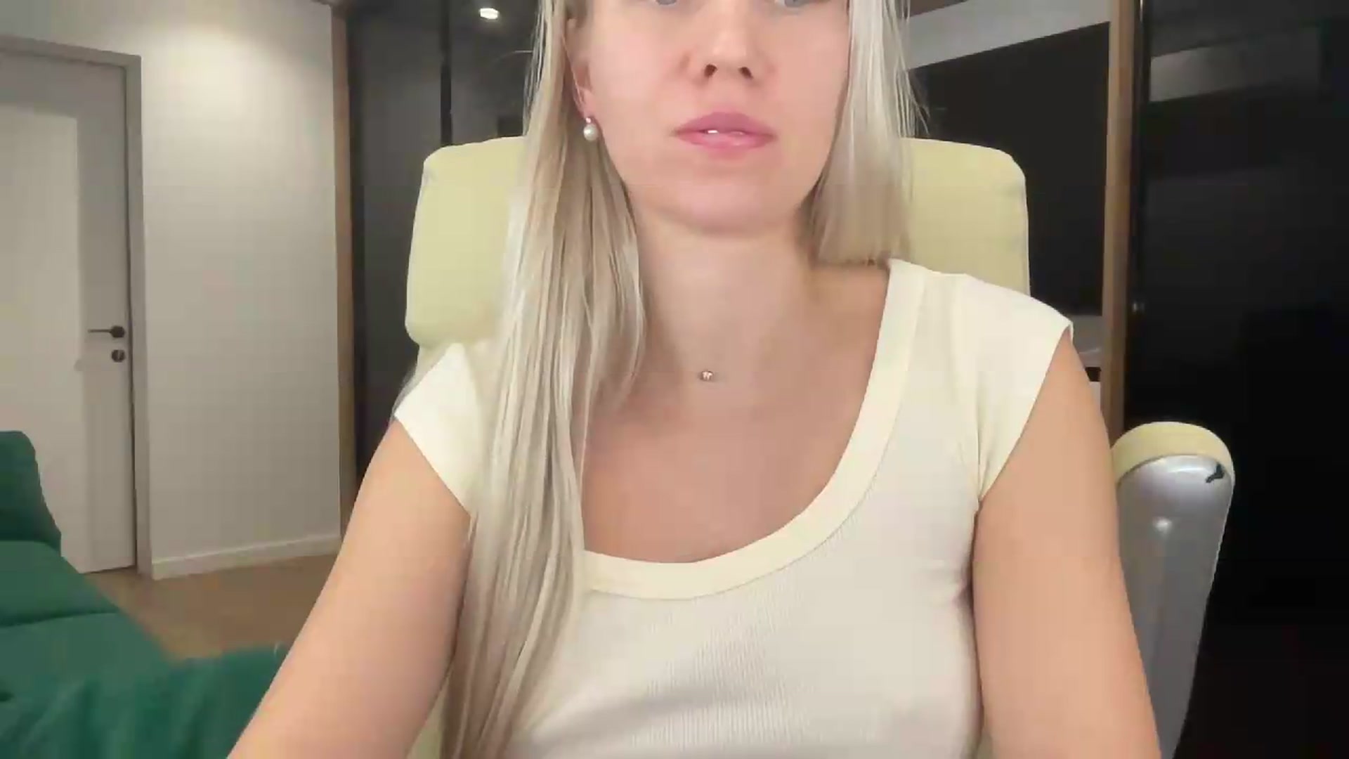 Gallery image thumbnail from Miss_Sylvia's myfreecams stream on, 09/14/2026, 22:27 image 10 of 20