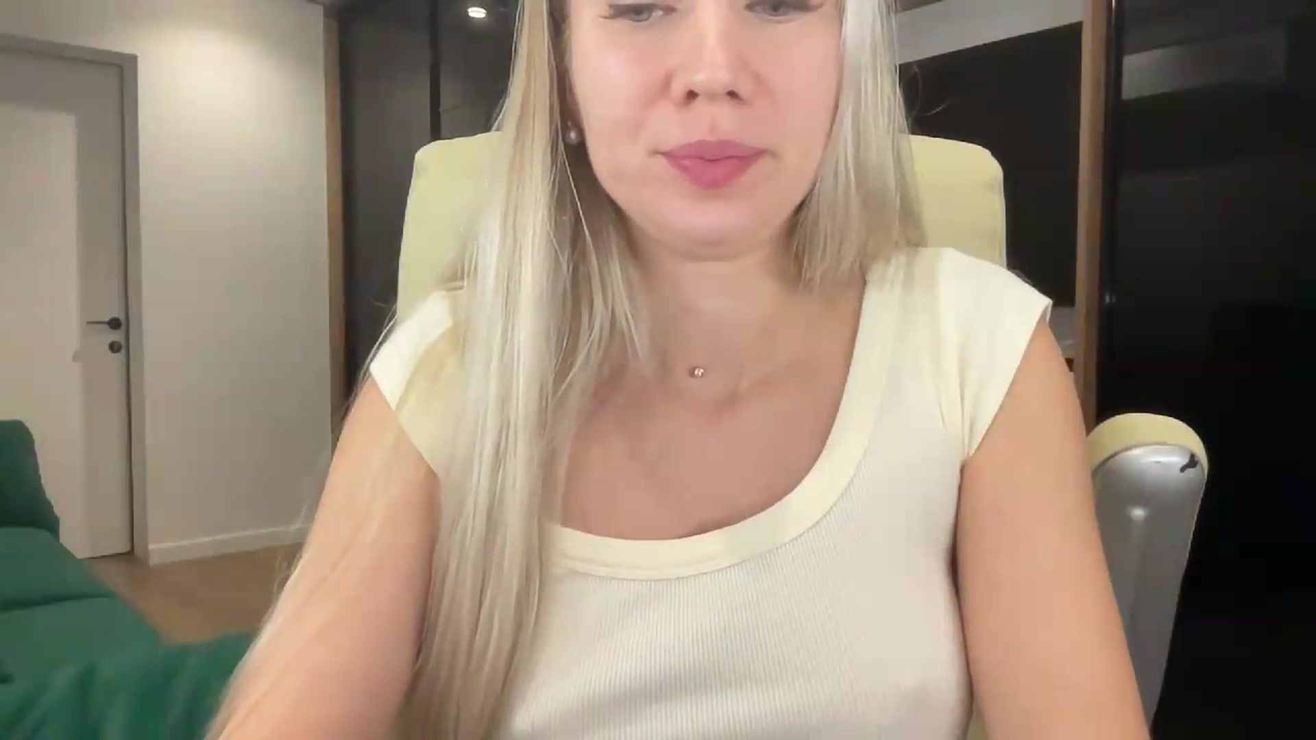 Gallery image thumbnail from Miss_Sylvia's myfreecams stream on, 09/14/2026, 22:27 image 16 of 20
