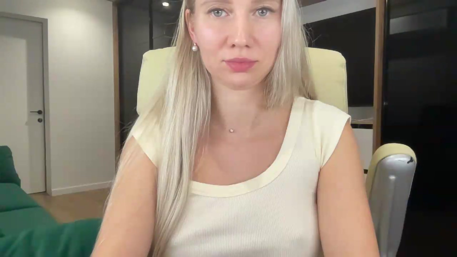 Gallery image thumbnail from Miss_Sylvia's myfreecams stream on, 09/14/2026, 22:27 image 20 of 20