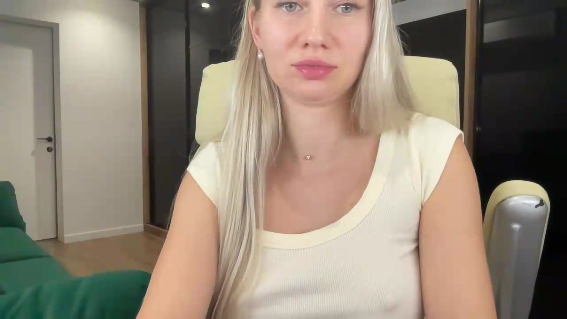 Gallery image thumbnail from Miss_Sylvia's myfreecams stream on, 09/14/2026, 22:27 image 6 of 20