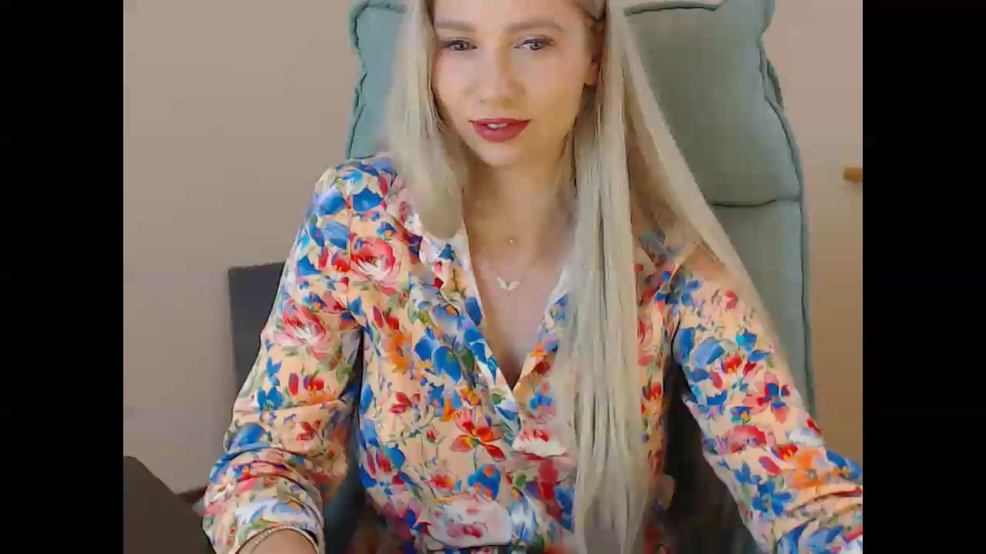 Gallery image thumbnail from Miss_Sylvia's myfreecams stream on, 09/17/2026, 18:57 image 1 of 20