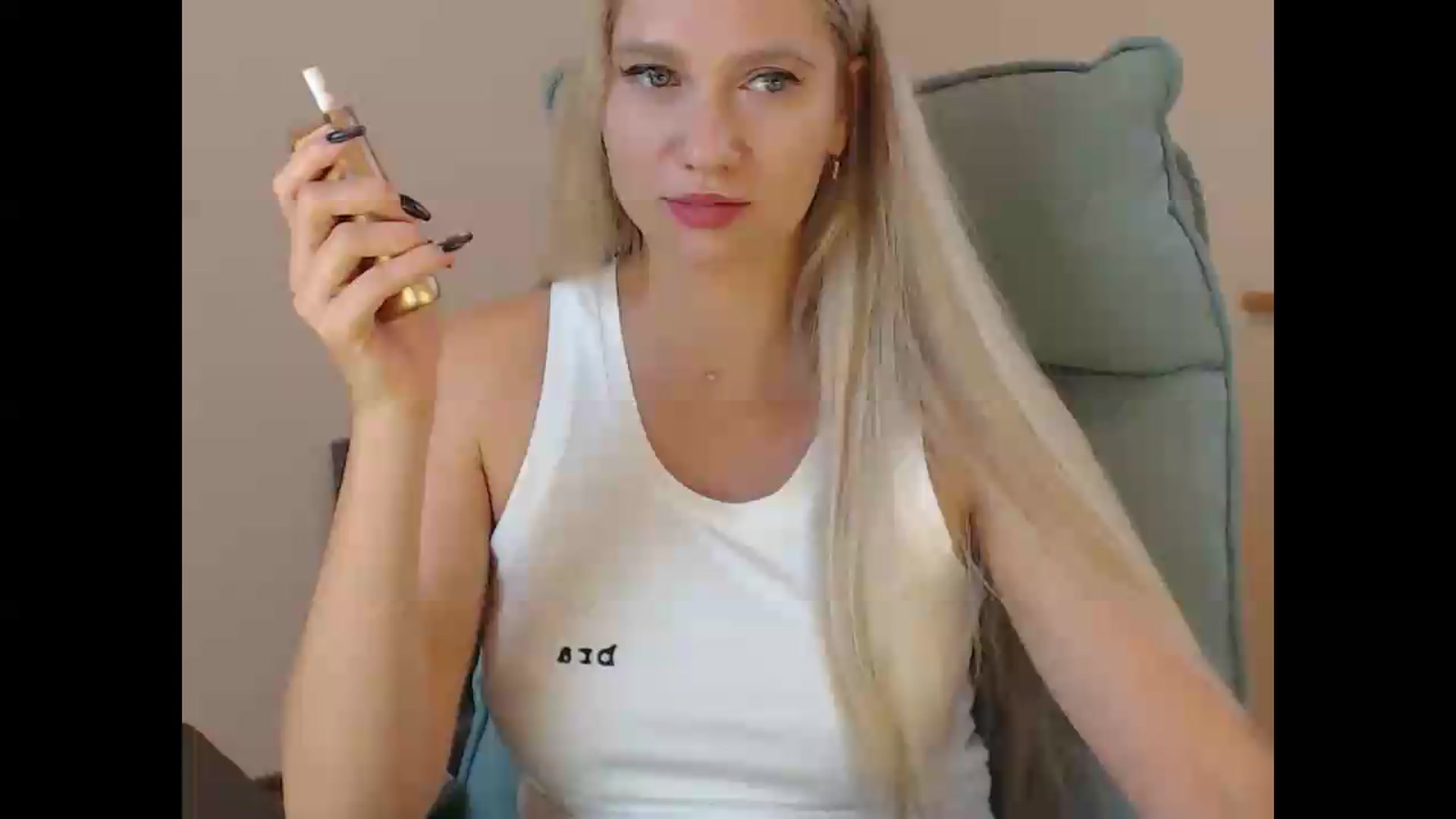 Gallery image thumbnail from Miss_Sylvia's myfreecams stream on, 09/18/2026, 18:40 image 3 of 20
