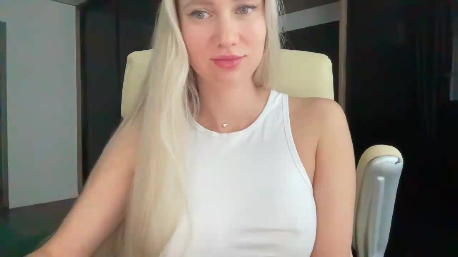 Gallery image thumbnail from Miss_Sylvia's myfreecams stream on, 09/20/2026, 16:34 image 9 of 20
