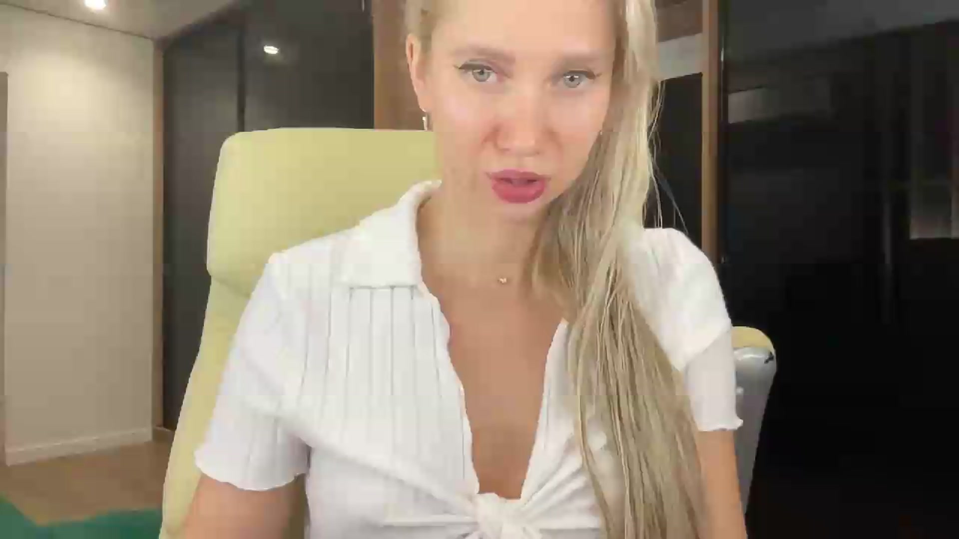 Gallery image thumbnail from Miss_Sylvia's myfreecams stream on, 09/21/2026, 19:33 image 4 of 20
