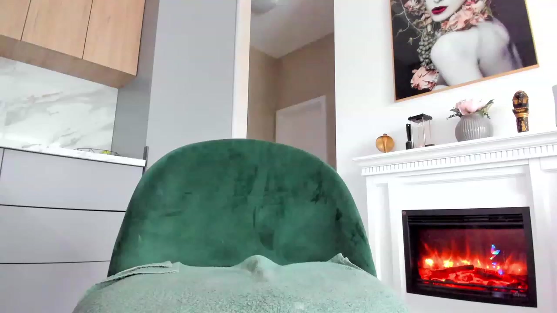 Gallery image thumbnail from Miss_Tanya's myfreecams stream on, 11/25/2022, 10:51 image 2 of 20