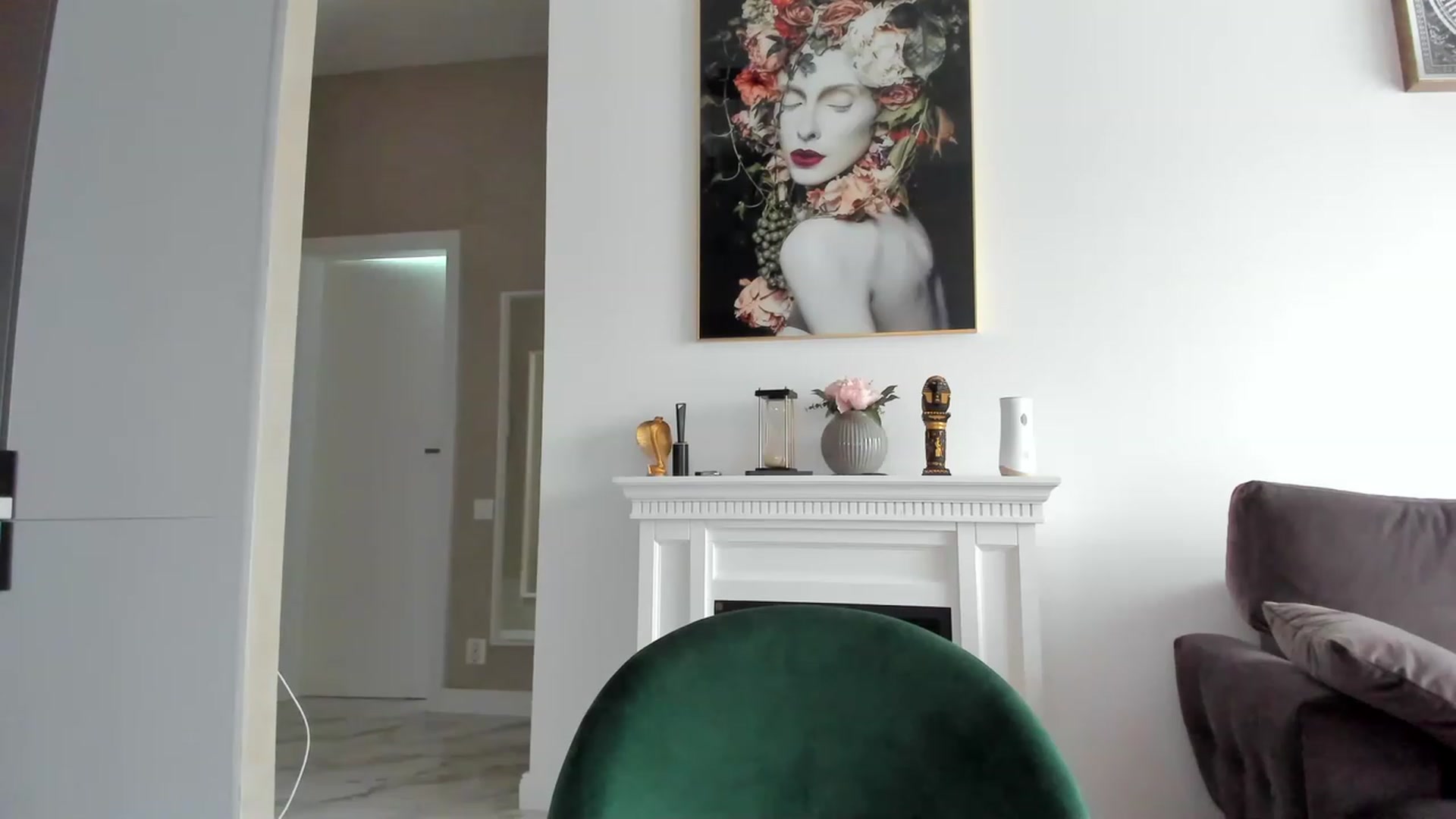 Gallery image thumbnail from Miss_Tanya's myfreecams stream on, 12/02/2022, 12:11 image 17 of 20