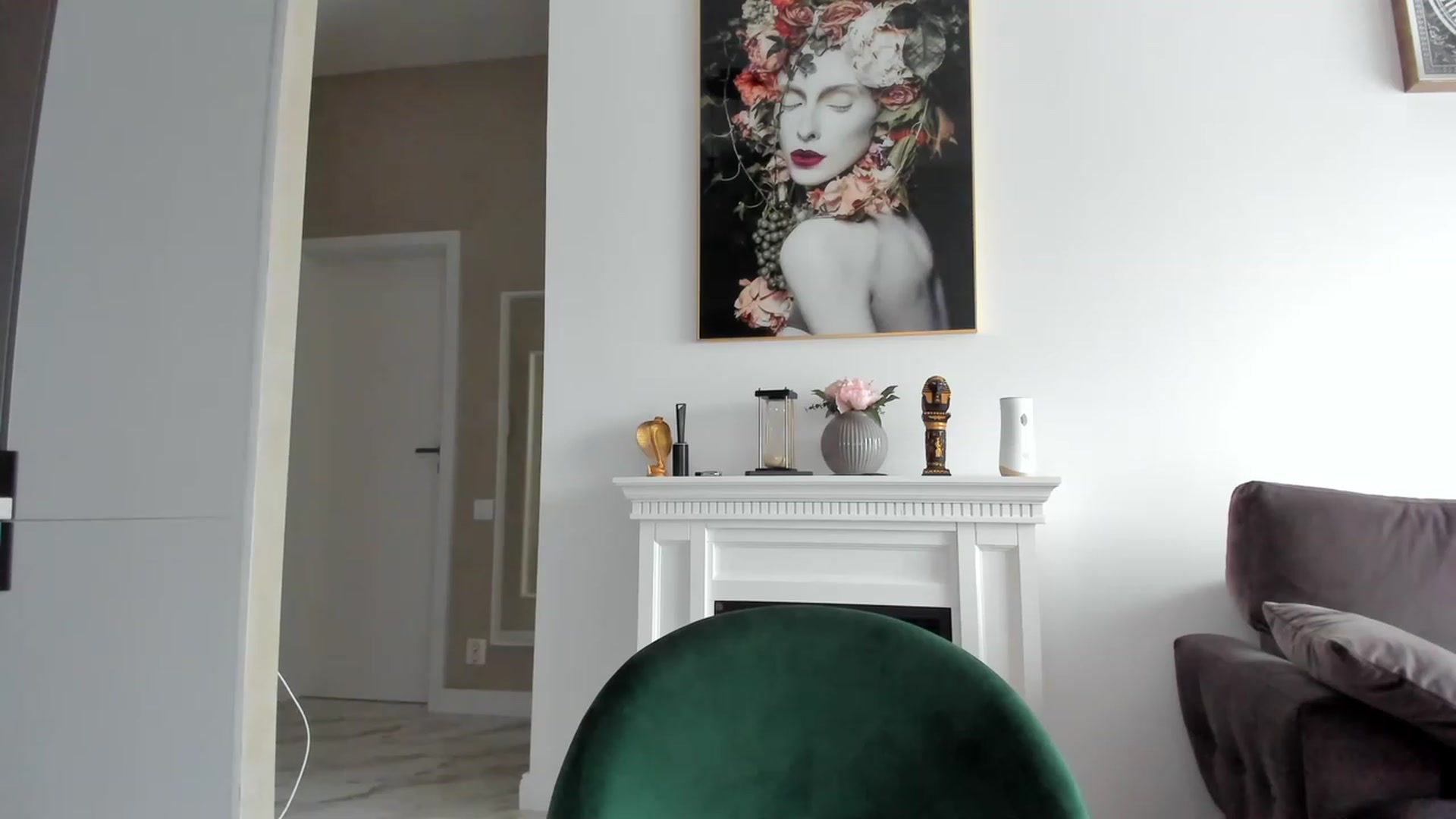 Gallery image thumbnail from Miss_Tanya's myfreecams stream on, 12/02/2022, 12:11 image 16 of 20