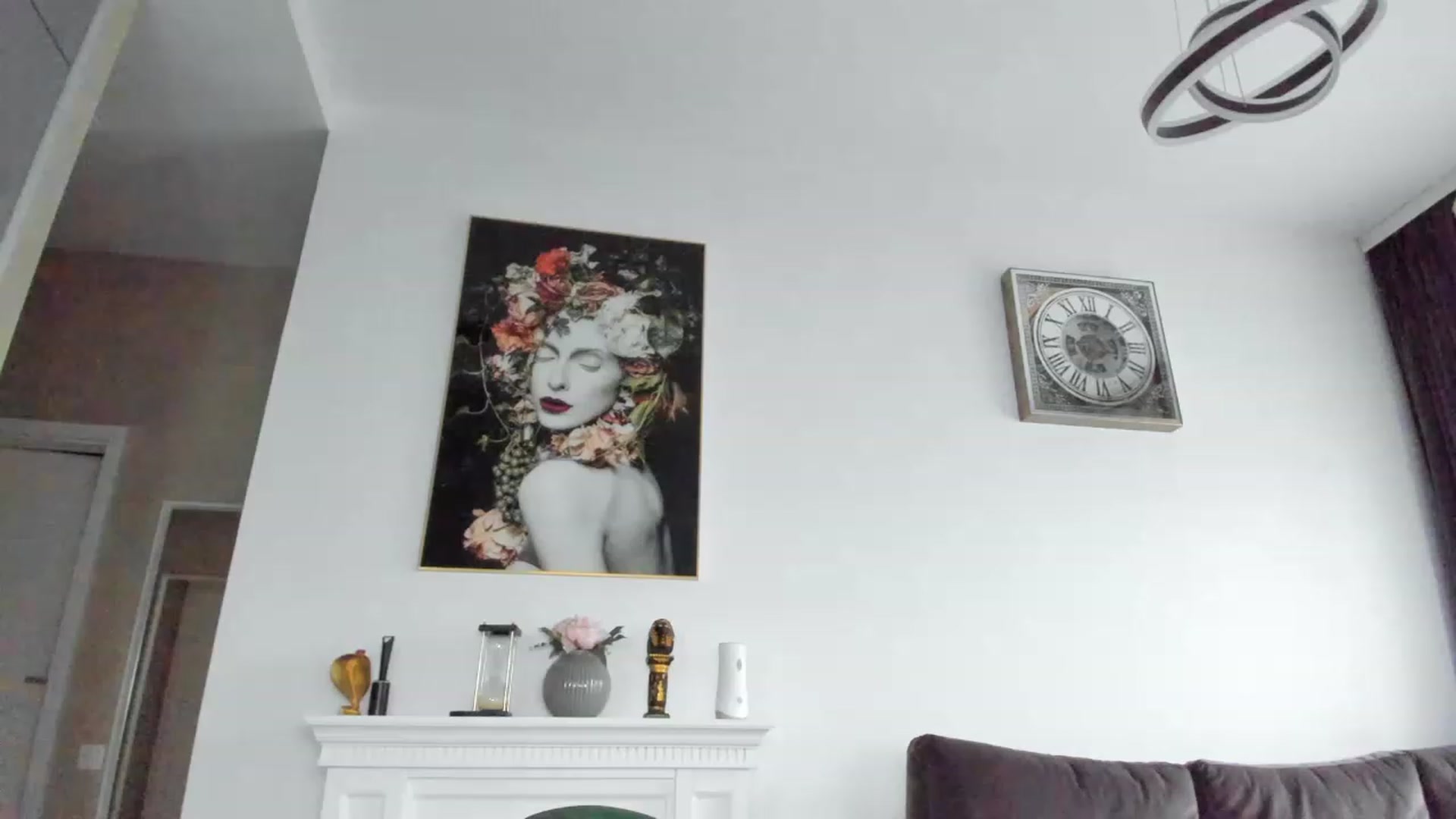Gallery image thumbnail from Miss_Tanya's myfreecams stream on, 12/03/2022, 12:44 image 18 of 20