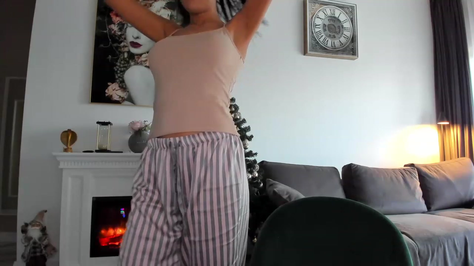 Gallery image thumbnail from Miss_Tanya's myfreecams stream on, 12/29/2022, 13:28 image 14 of 20