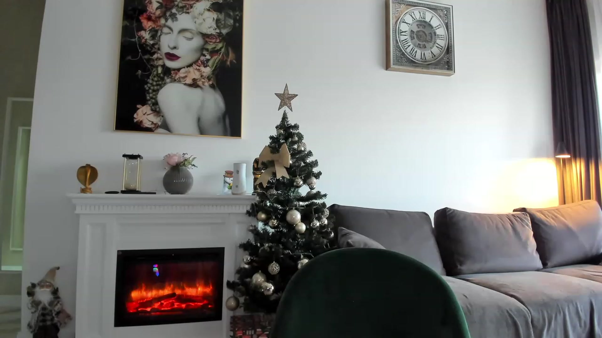 Gallery image thumbnail from Miss_Tanya's myfreecams stream on, 12/29/2022, 13:28 image 13 of 20