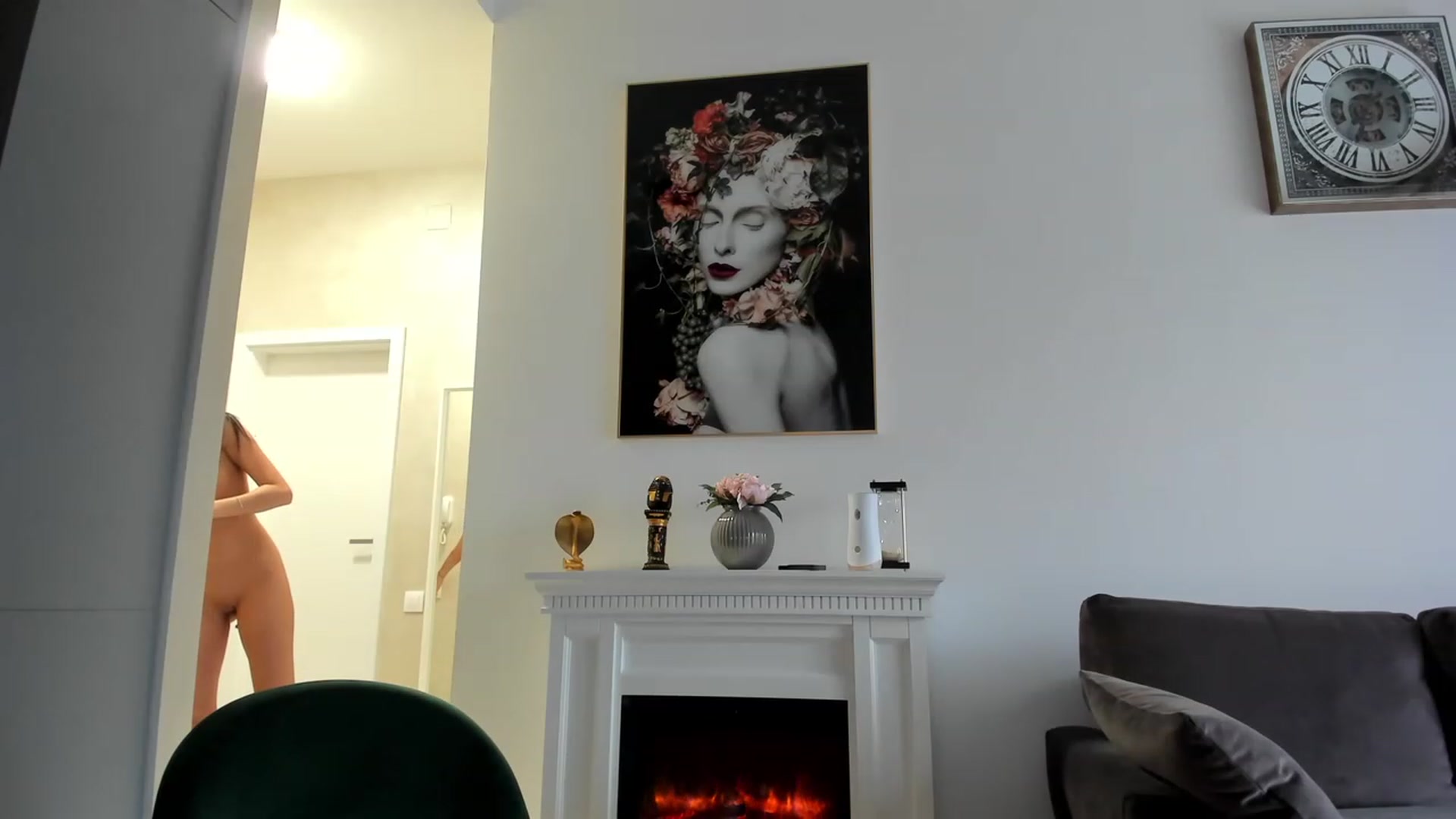 Gallery image thumbnail from Miss_Tanya's myfreecams stream on, 01/10/2023, 10:45 image 16 of 20