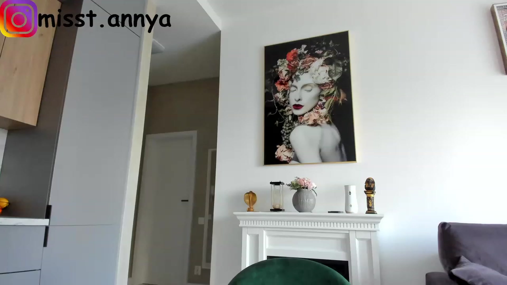 Gallery image thumbnail from Miss_Tanya's myfreecams stream on, 02/11/2023, 10:36 image 2 of 20
