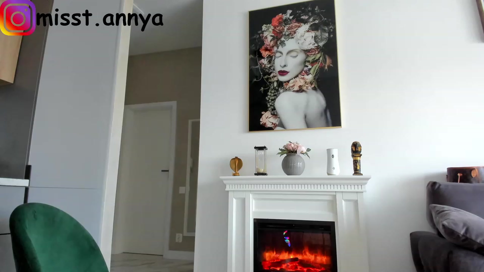 Gallery image thumbnail from Miss_Tanya's myfreecams stream on, 02/13/2023, 12:53 image 7 of 20