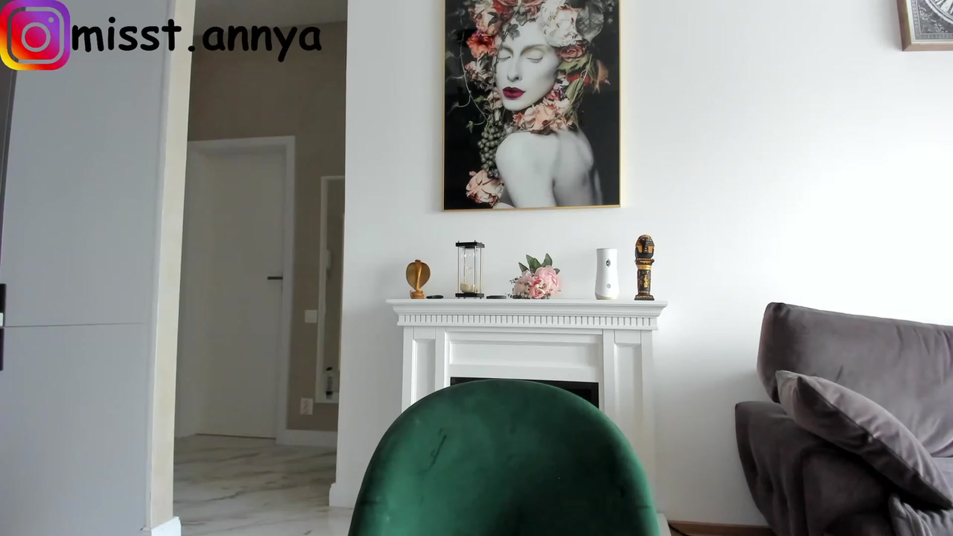Gallery image thumbnail from Miss_Tanya's myfreecams stream on, 02/17/2023, 11:20 image 20 of 20