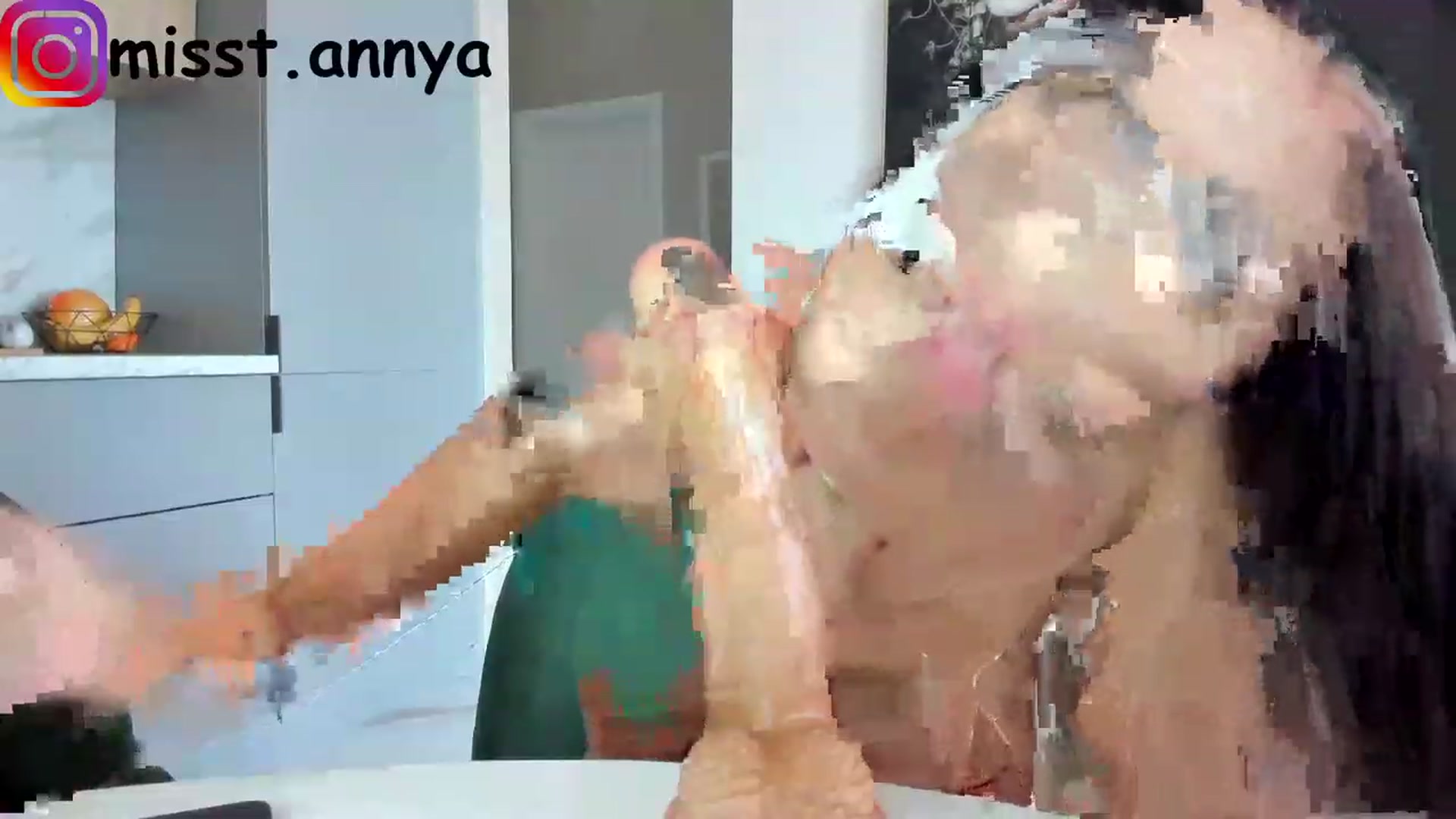 Gallery image thumbnail from Miss_Tanya's myfreecams stream on, 02/18/2023, 13:20 image 19 of 20