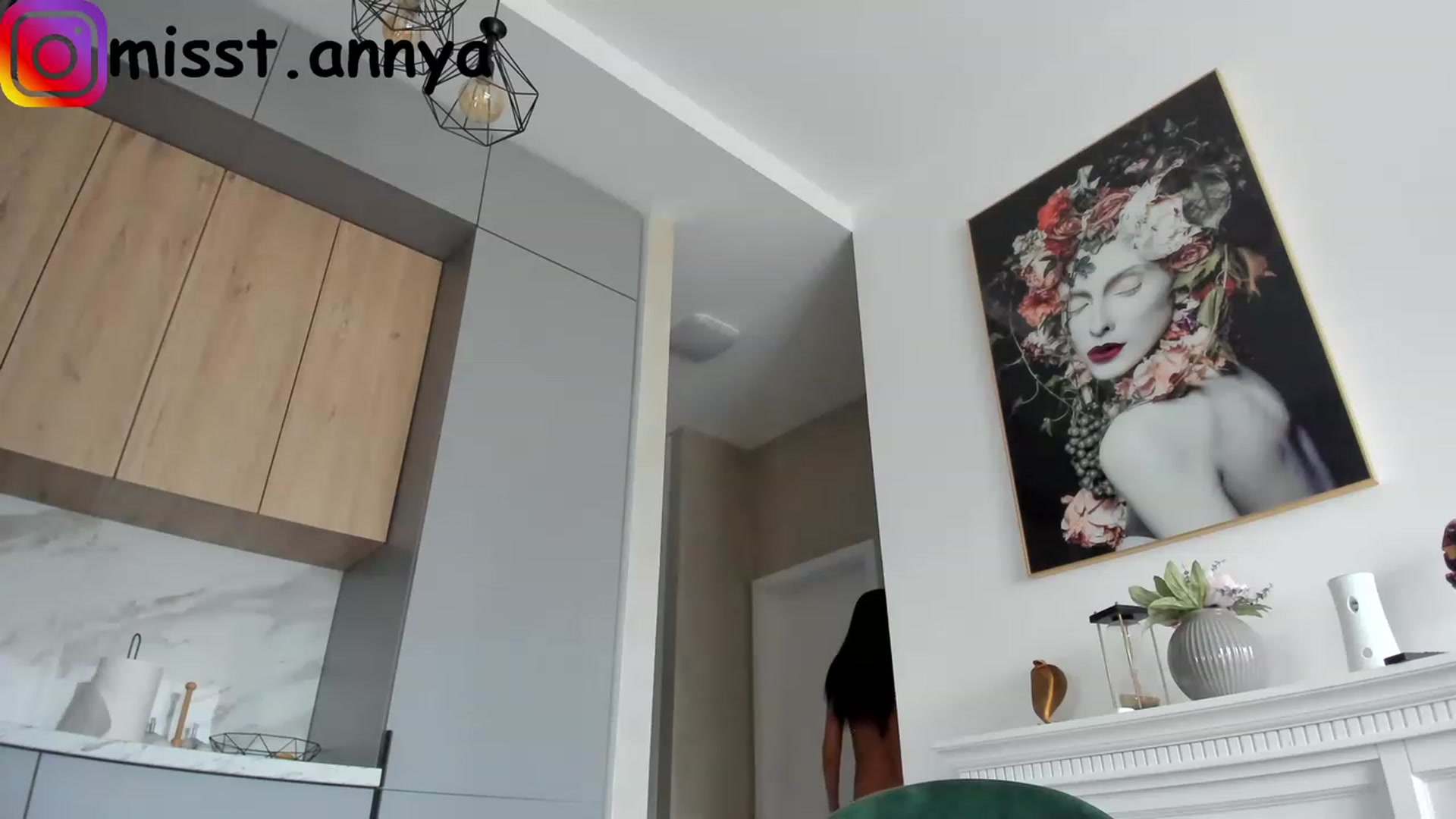 Gallery image thumbnail from Miss_Tanya's myfreecams stream on, 02/25/2023, 11:41 image 6 of 20