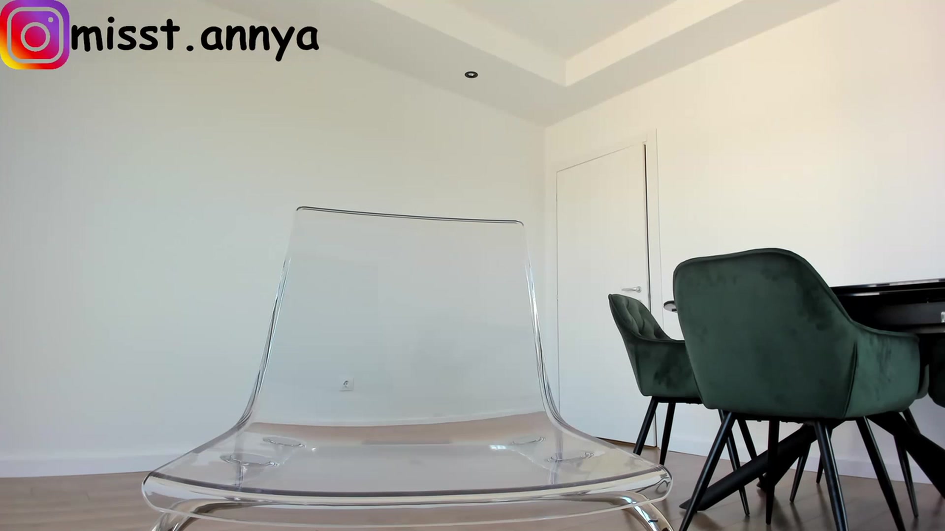 Gallery image thumbnail from Miss_Tanya's myfreecams stream on, 03/17/2023, 08:59 image 16 of 20