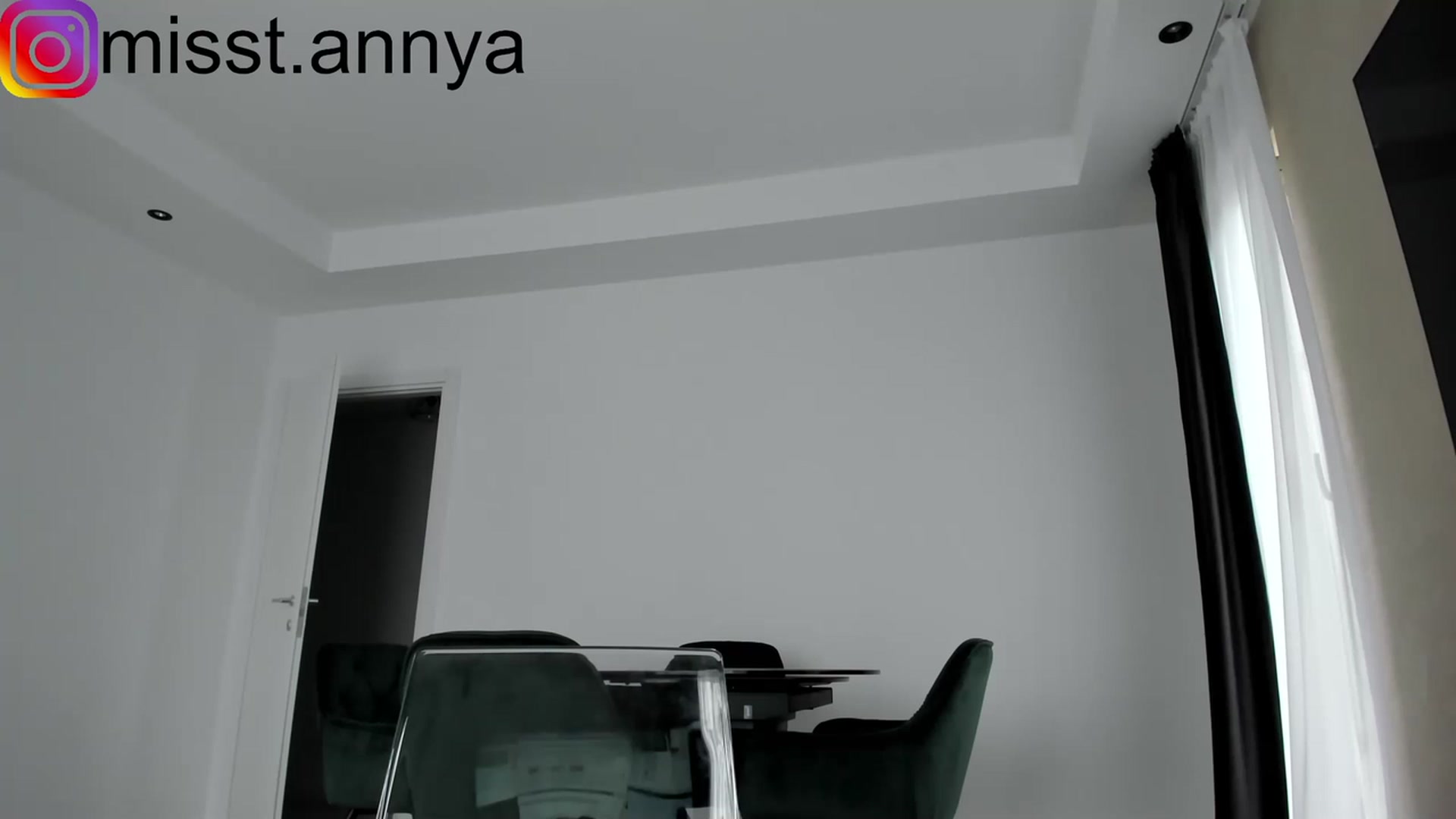 Gallery image thumbnail from Miss_Tanya's myfreecams stream on, 03/28/2023, 12:08 image 12 of 20