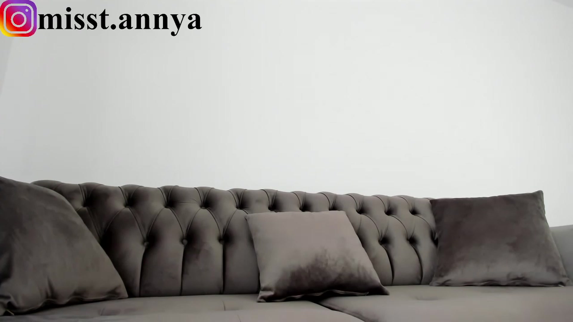 Gallery image thumbnail from Miss_Tanya's myfreecams stream on, 04/19/2023, 08:24 image 11 of 20