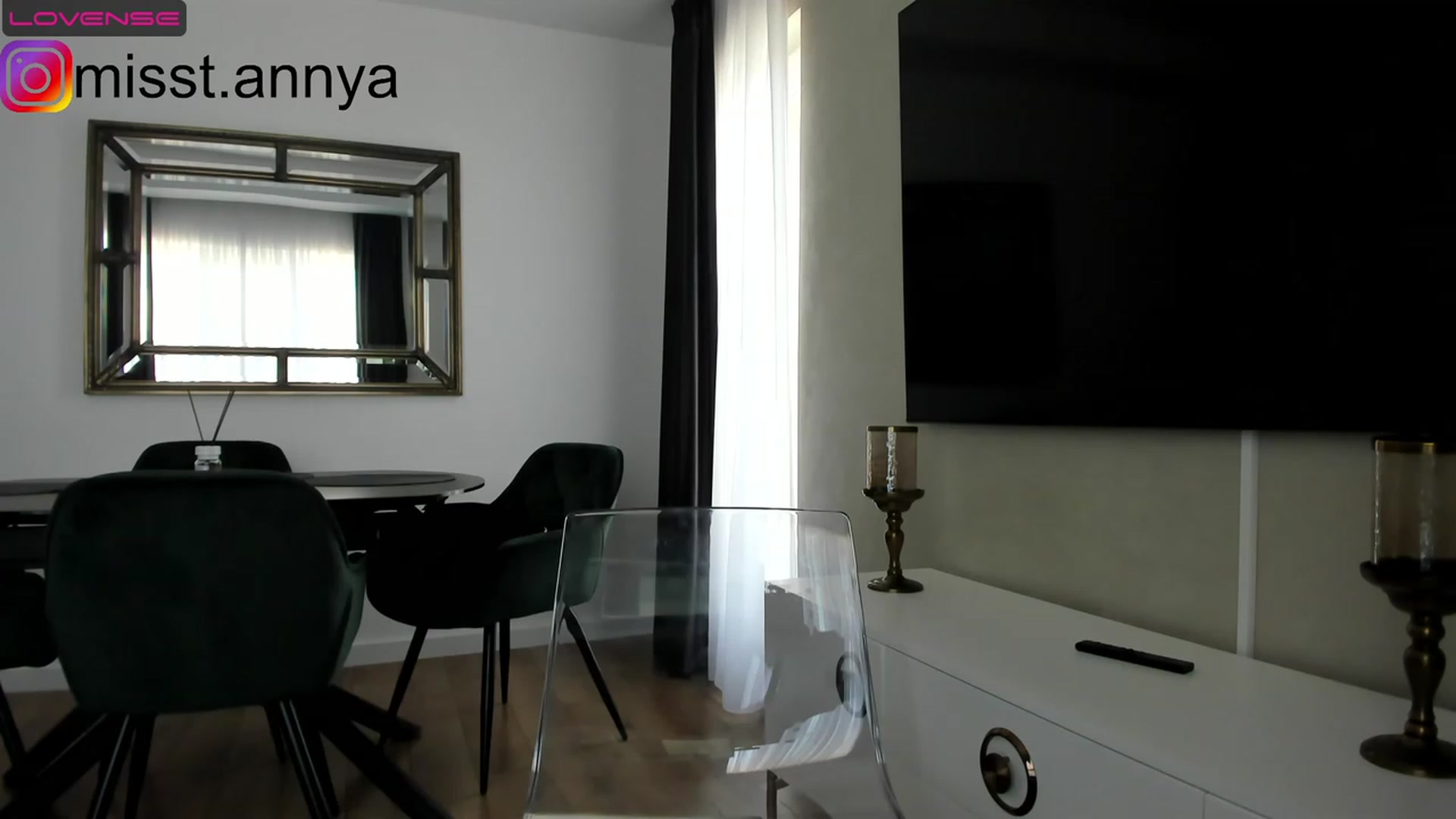Gallery image thumbnail from Miss_Tanya's myfreecams stream on, 05/24/2023, 10:31 image 2 of 20