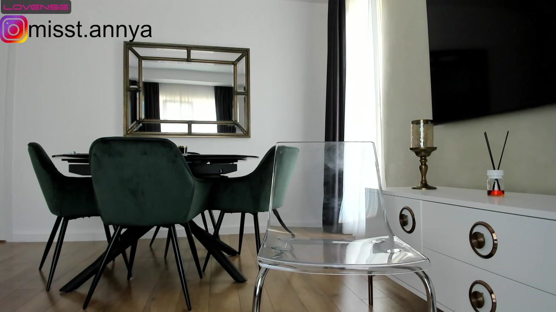 Gallery image thumbnail from Miss_Tanya's myfreecams stream on, 06/08/2023, 11:27 image 4 of 20