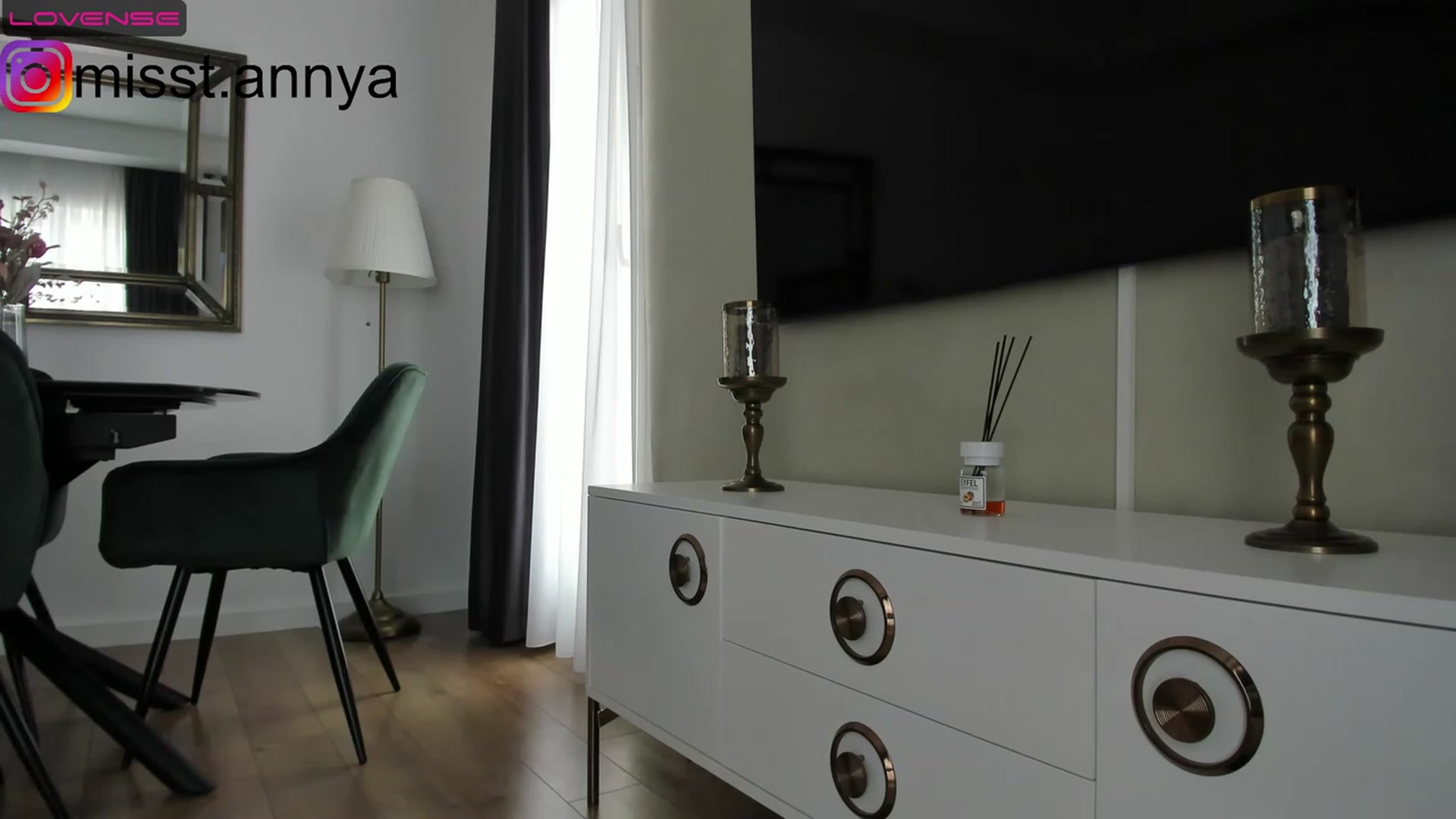 Gallery image thumbnail from Miss_Tanya's myfreecams stream on, 06/12/2023, 11:26 image 2 of 20