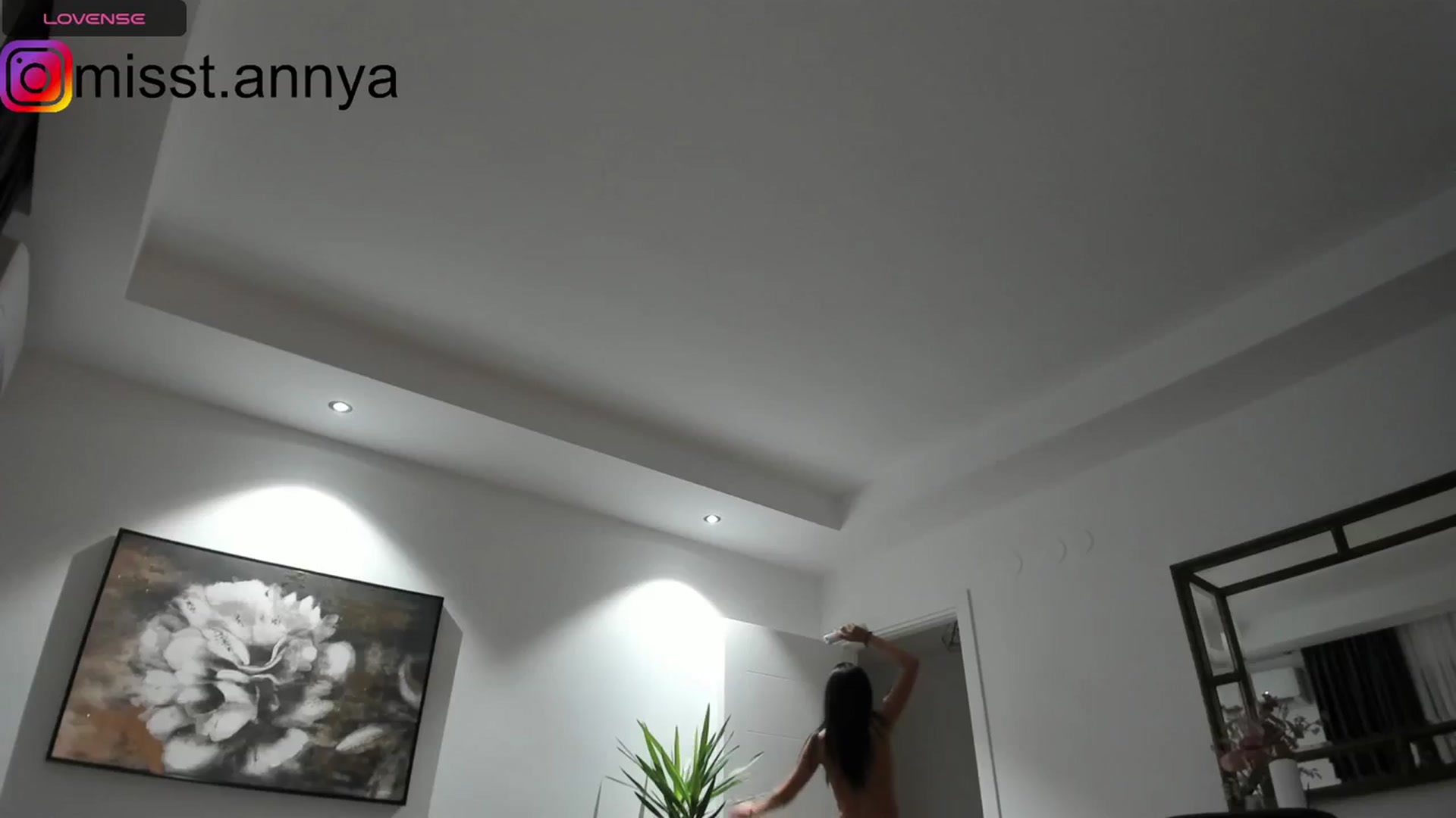 Gallery image thumbnail from Miss_Tanya's myfreecams stream on, 08/16/2023, 20:23 image 8 of 20