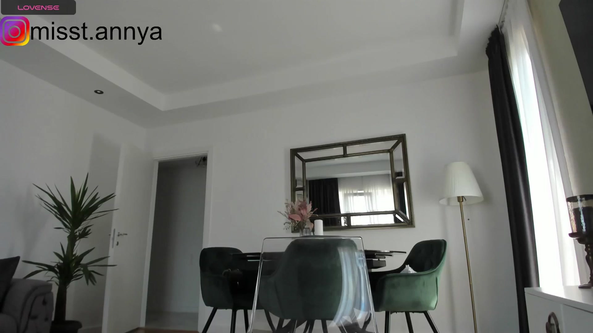 Gallery image thumbnail from Miss_Tanya's myfreecams stream on, 09/07/2023, 12:03 image 15 of 20