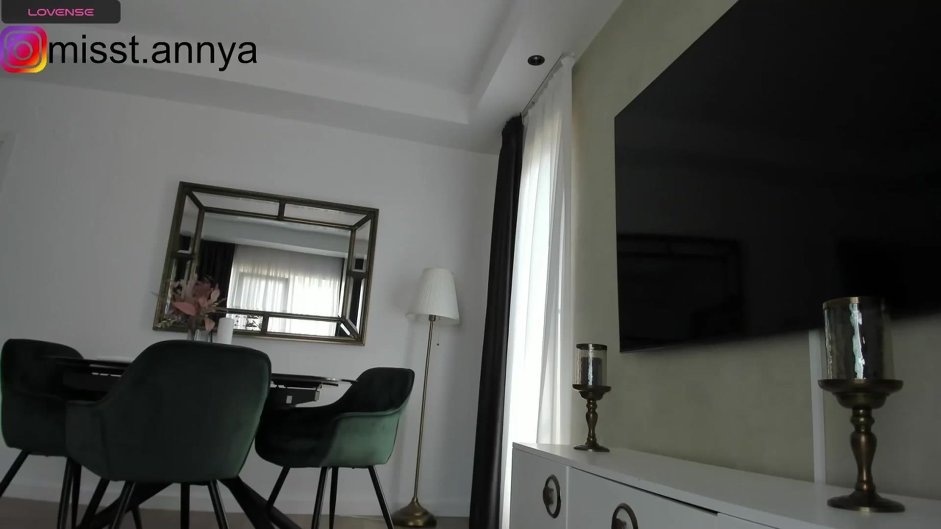 Gallery image thumbnail from Miss_Tanya's myfreecams stream on, 09/18/2023, 12:55 image 3 of 20