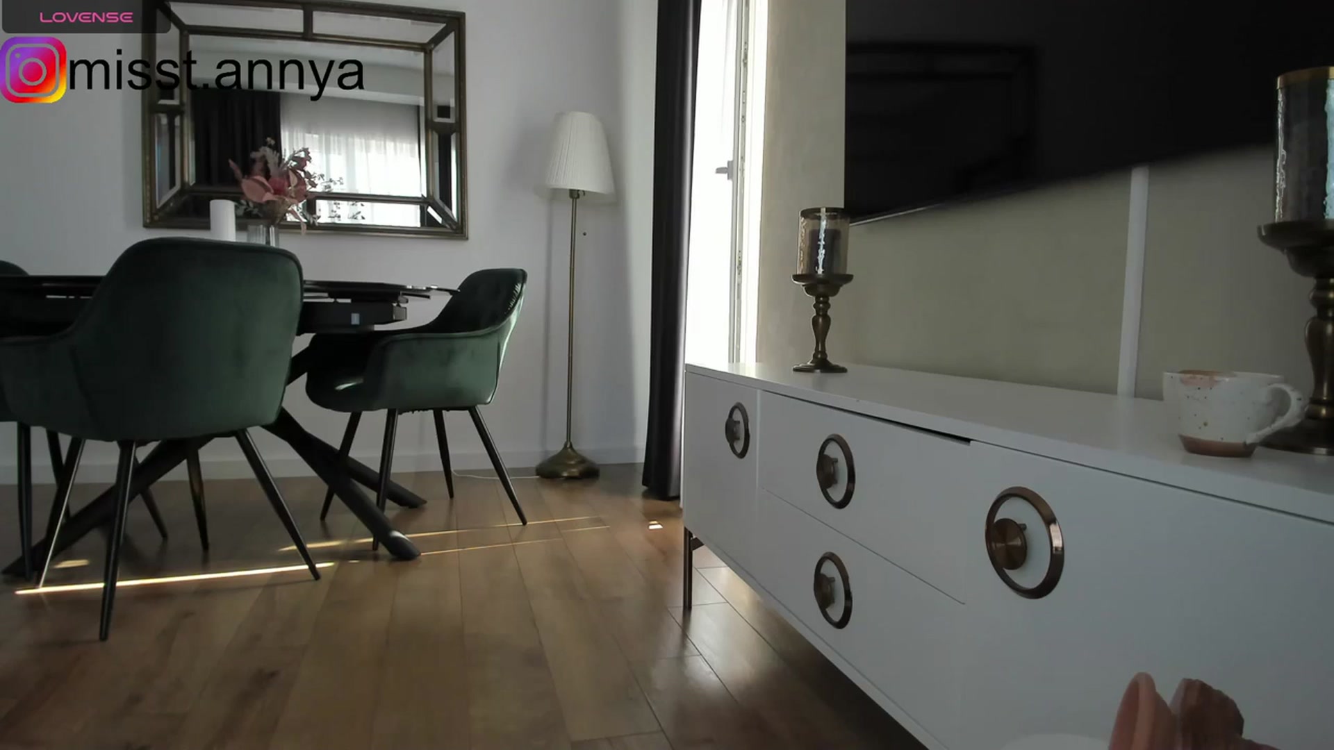 Gallery image thumbnail from Miss_Tanya's myfreecams stream on, 10/04/2023, 12:12 image 12 of 20