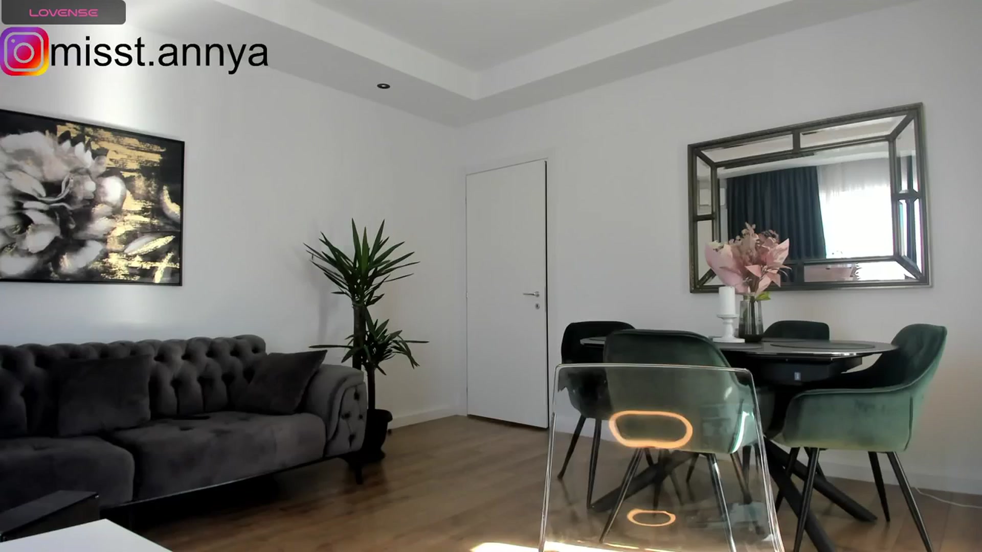 Gallery image thumbnail from Miss_Tanya's myfreecams stream on, 10/11/2023, 11:46 image 19 of 20