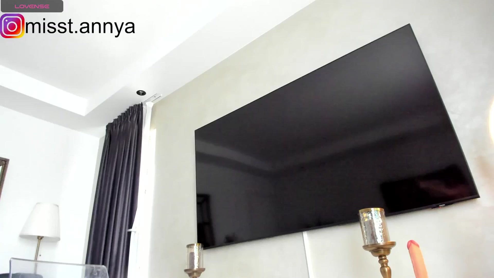 Gallery image thumbnail from Miss_Tanya's myfreecams stream on, 11/17/2023, 12:41 image 7 of 20