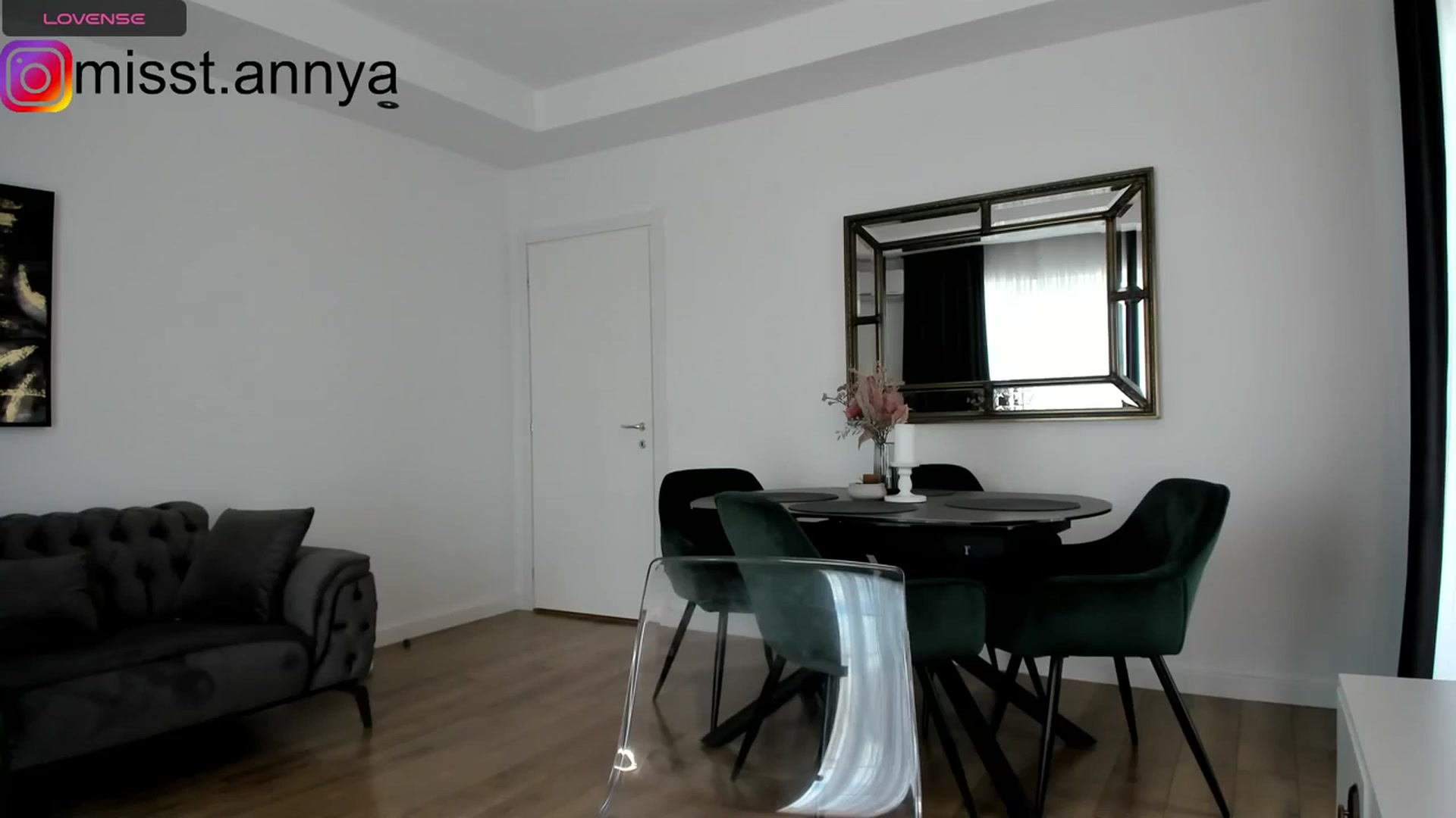 Gallery image thumbnail from Miss_Tanya's myfreecams stream on, 04/04/2024, 11:02 image 2 of 20