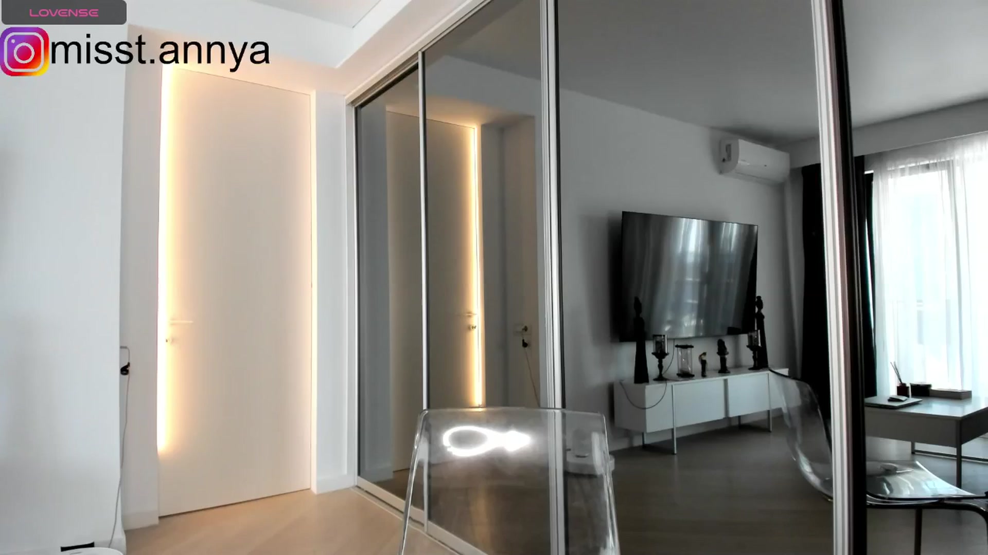 Gallery image thumbnail from Miss_Tanya's myfreecams stream on, 07/01/2024, 13:03 image 6 of 20