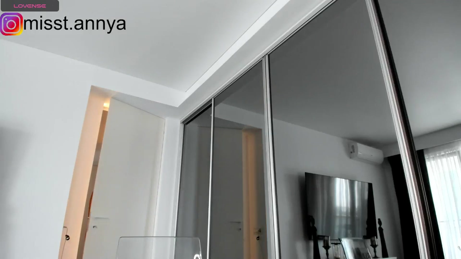 Gallery image thumbnail from Miss_Tanya's myfreecams stream on, 07/12/2024, 13:01 image 5 of 20