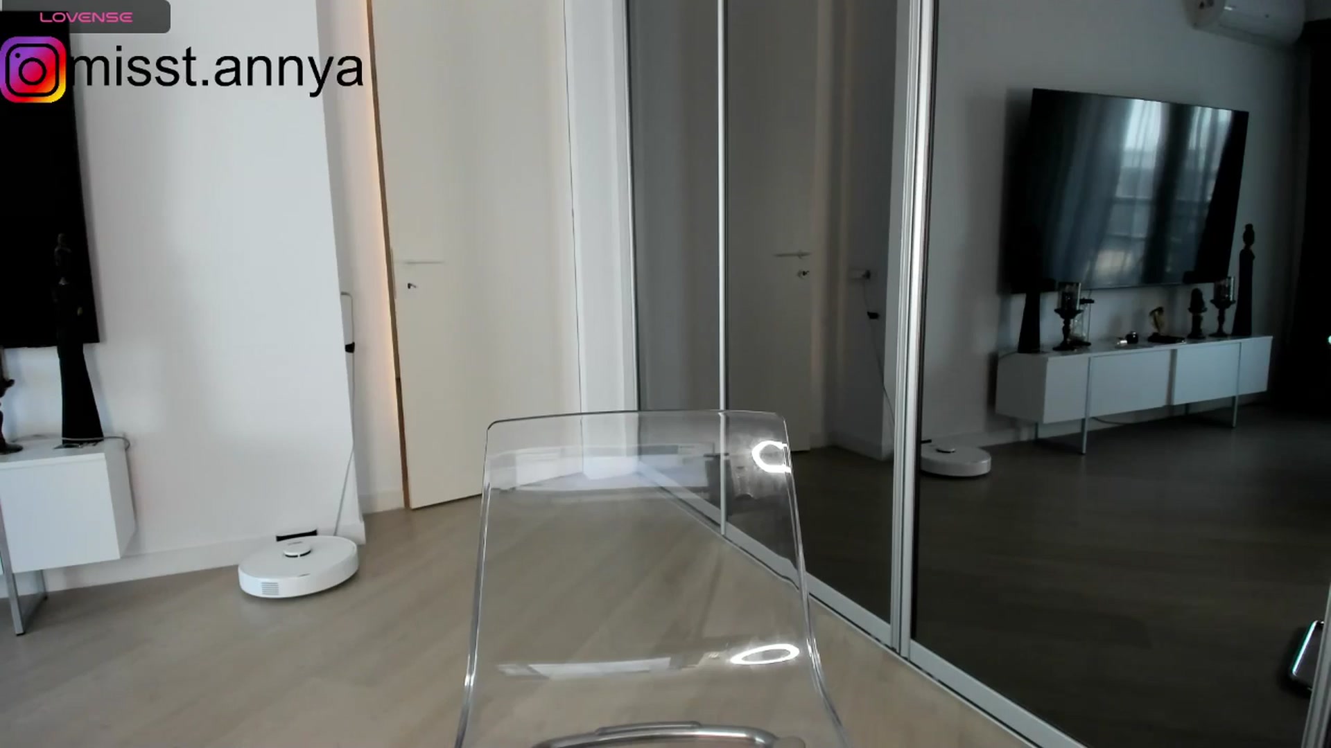 Gallery image thumbnail from Miss_Tanya's myfreecams stream on, 08/13/2024, 08:37 image 8 of 20